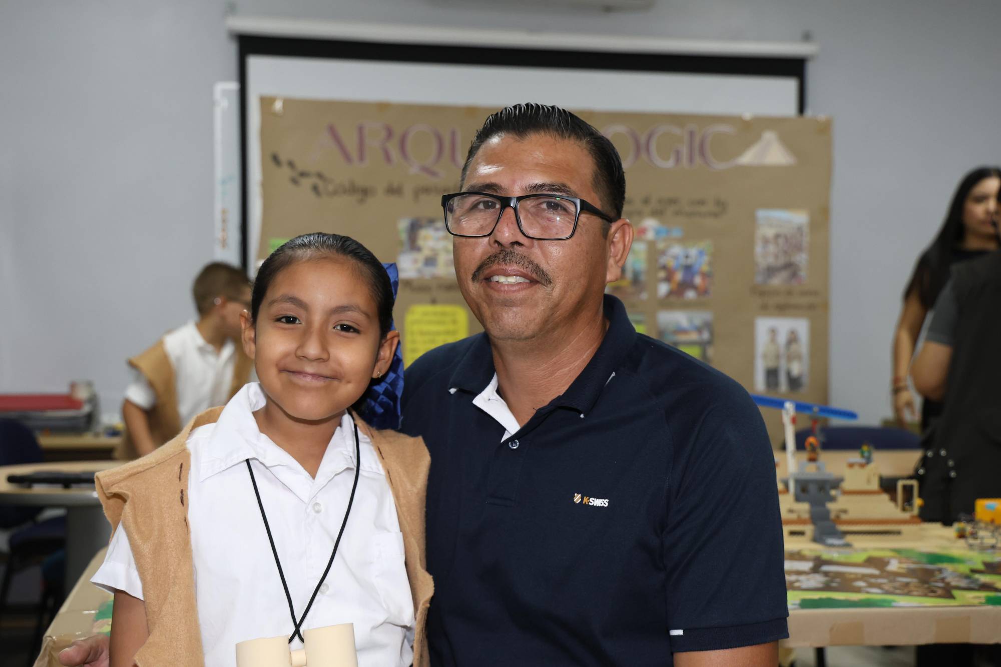 $!Emma Jazlyn Osuna Valle con su papá Emmanuel Osuna.