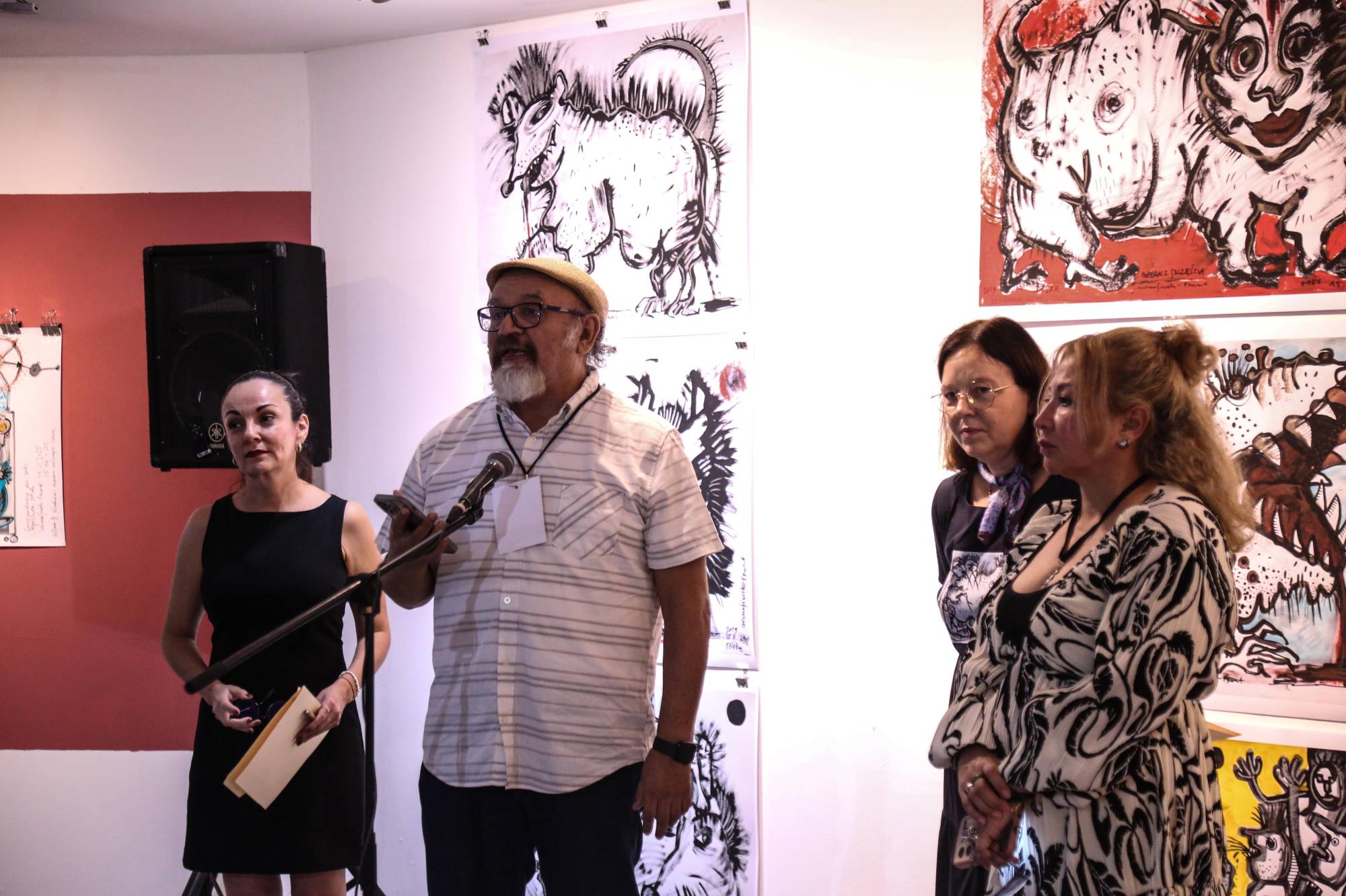 $!Autoridades del Isic inauguraron la muestra.