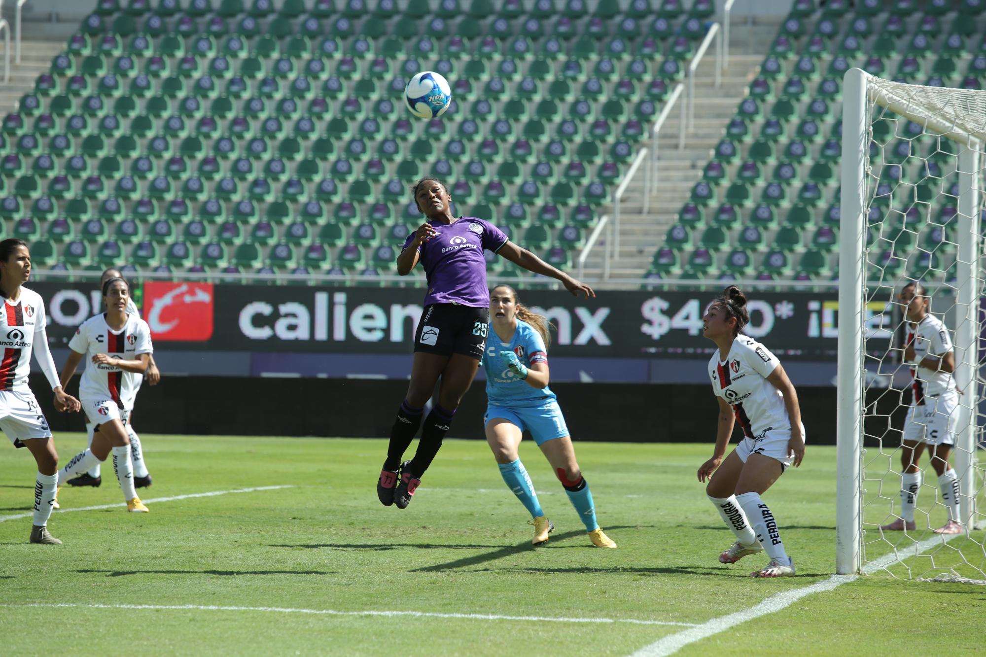 $!accions del encuentr de la liga bbca femanil, mazatlán fc vs Atlas fc, en el kraken