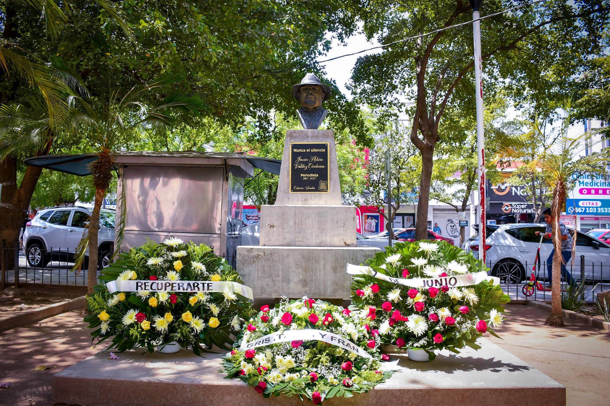 $!Recuerdan en Culiacán a Javier Valdez y exigen justicia a ocho años de su asesinato
