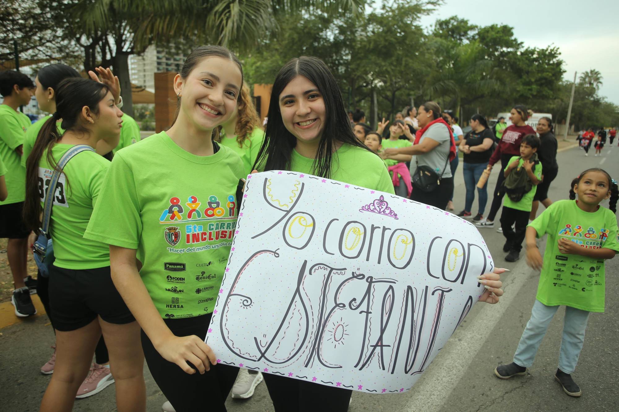 $!Bárbara Díaz y Romina de la Cruz.