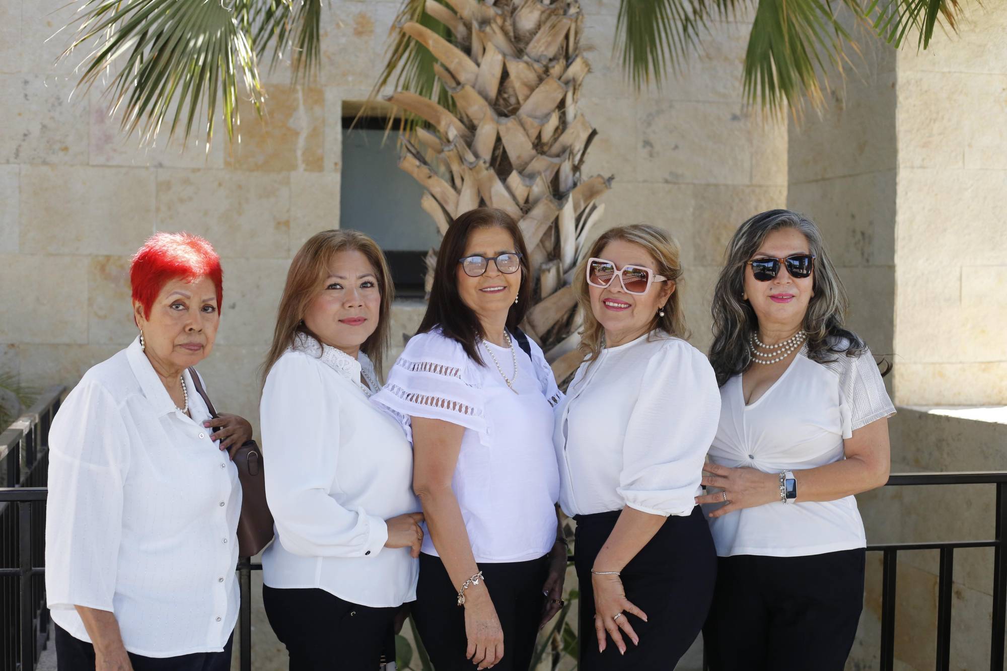$!Amparo Mendoza, Bertha Mendoza, María Esther Machado, Chayito López y Amelia Alvarado.