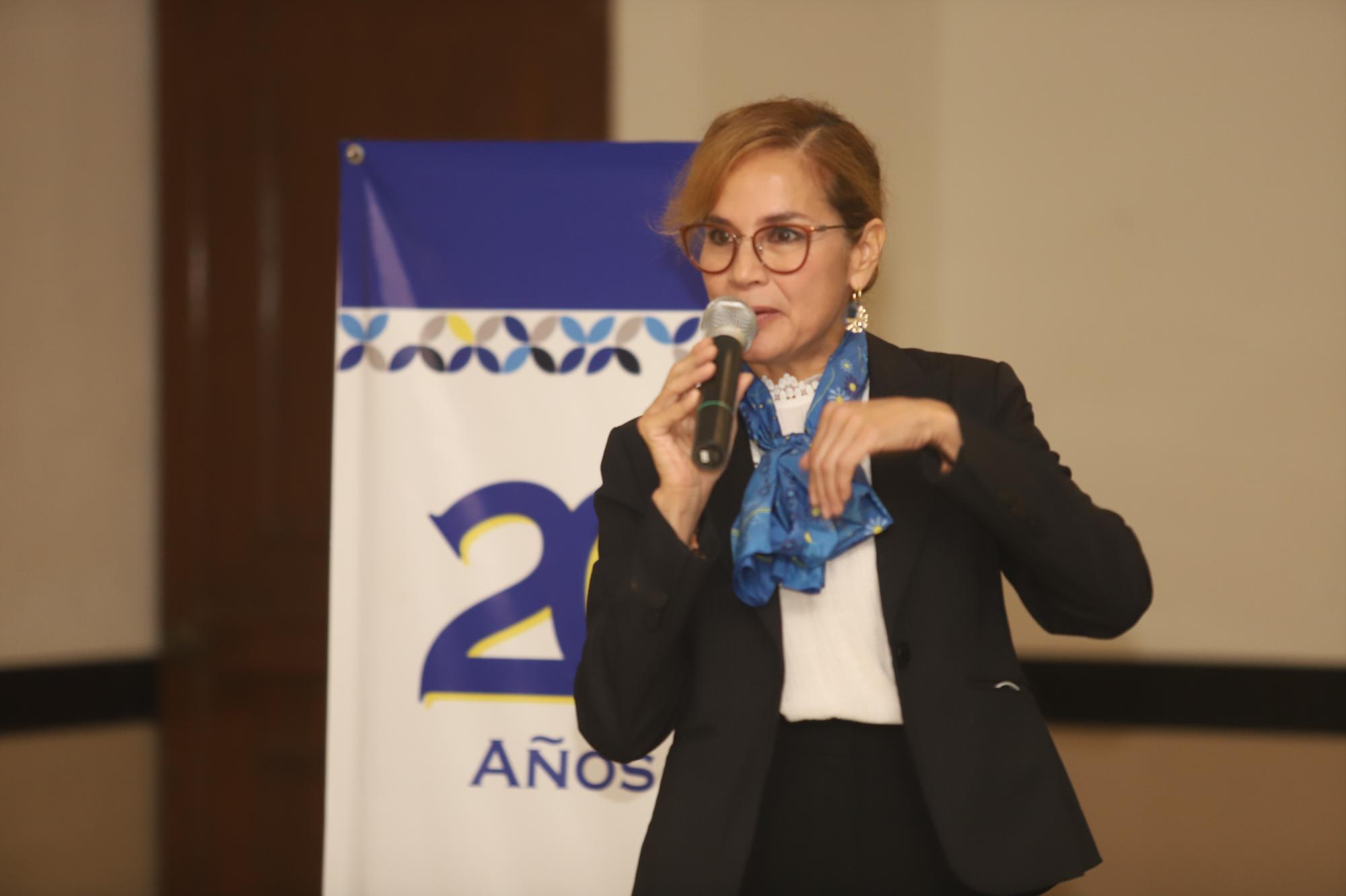 $!Claudia María Peña Díaz impartió la ponencia “Mis compromisos y mi misión”.