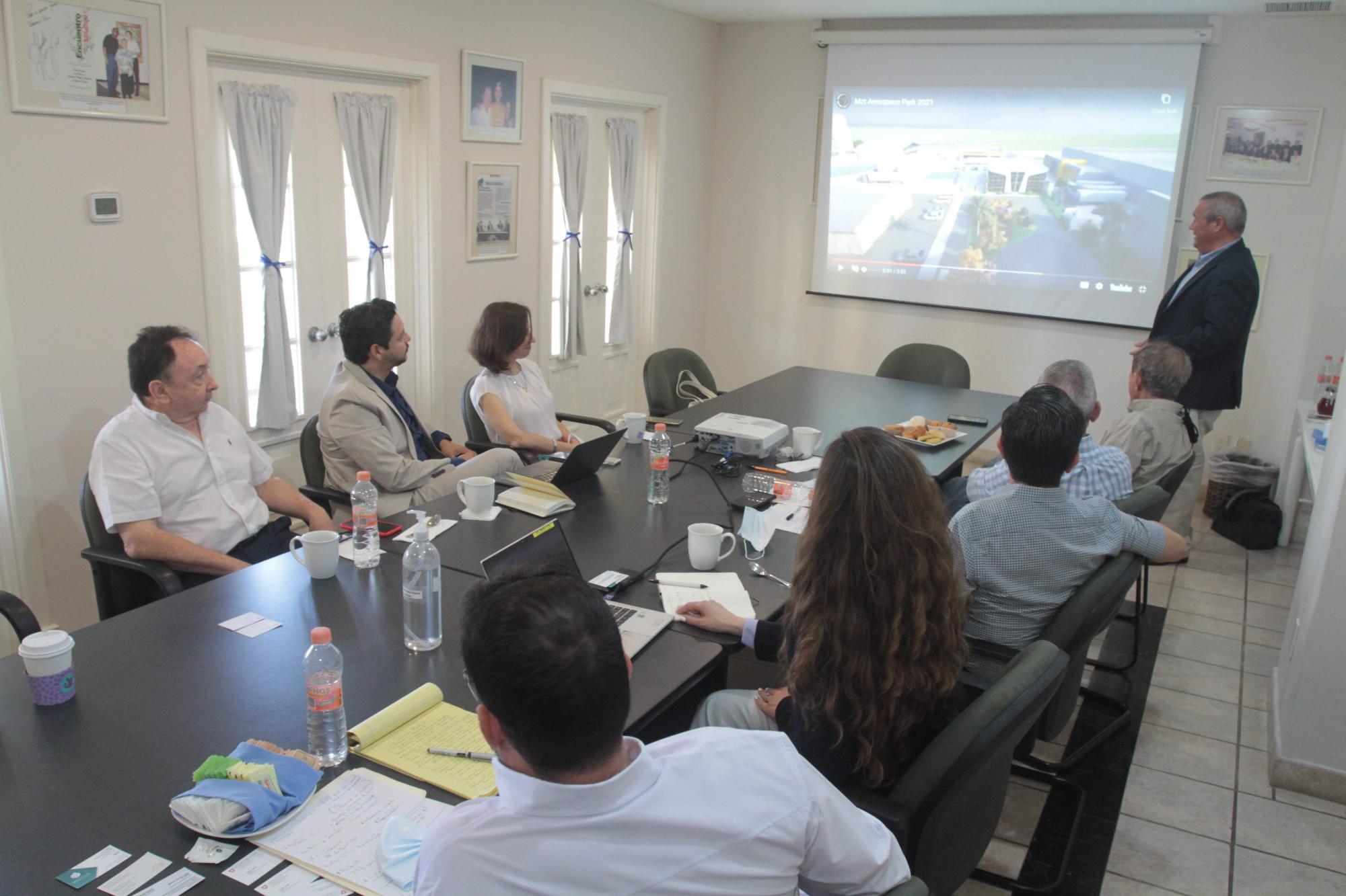 $!Explora Suiza potencial de Mazatlán a través del Parque Aeroespacial