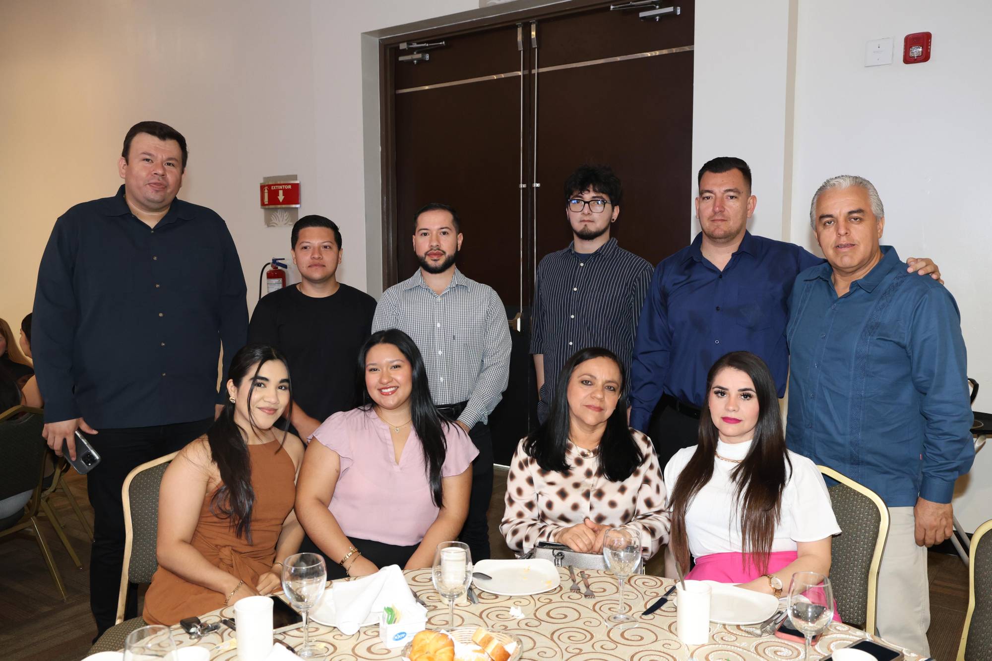 $!Colegas y socios del organismo aprovecharon la ocasión para fortalecer los lazos de amistad y colaboración profesional.