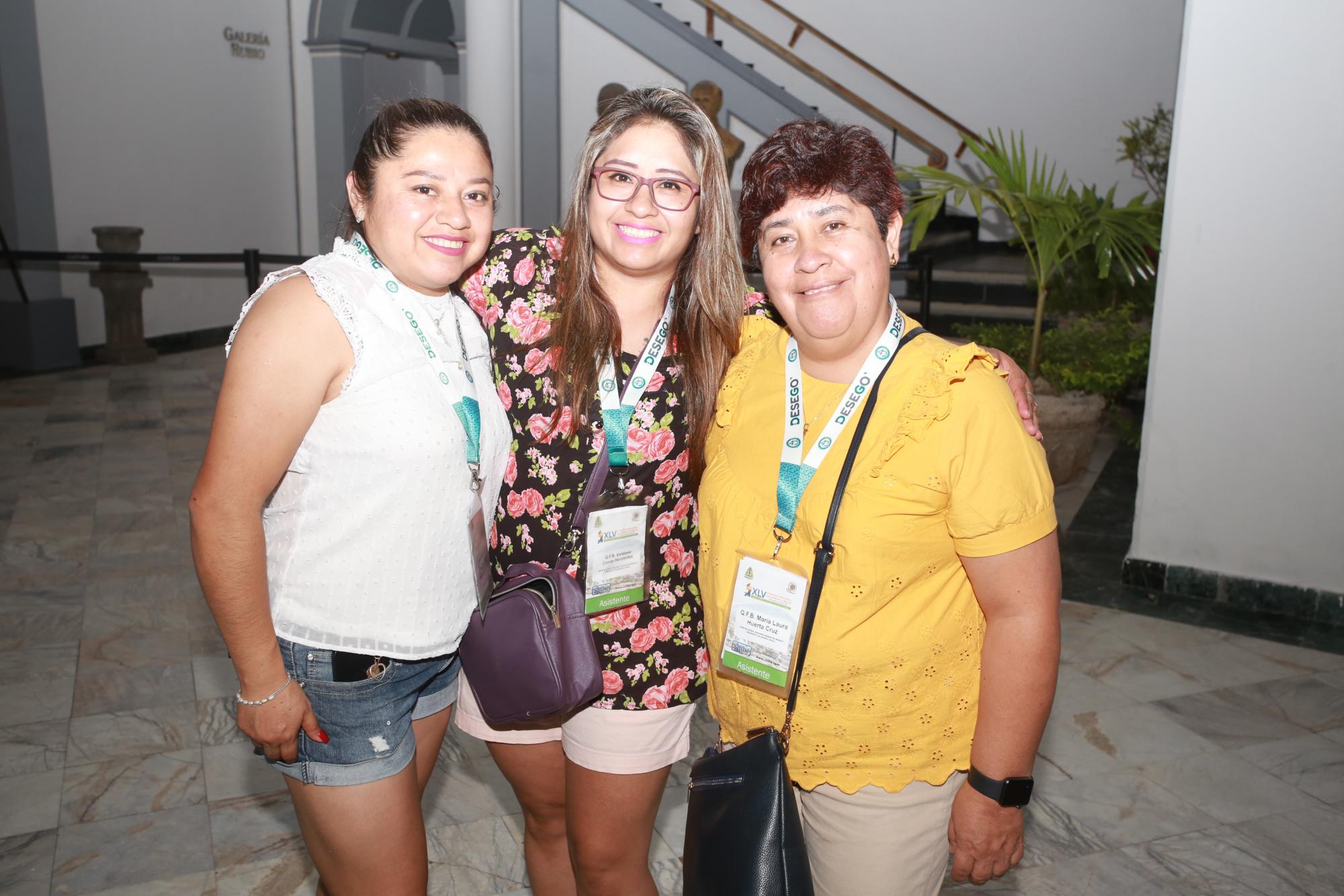 $!Elizabeth Techalotzi, Viridiana Conde y Laura Huerta.