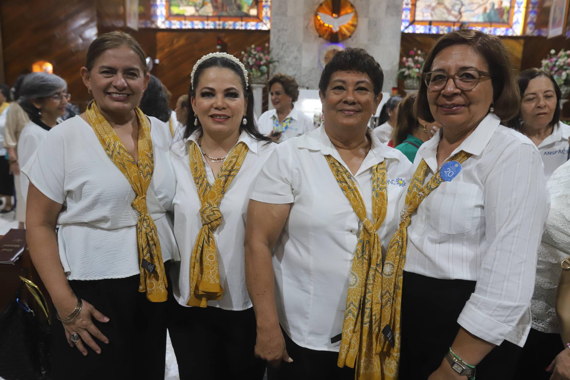 $!Liz Benítez, Sandra Gaviño, Vicki Torres de Aguirre y Lourdes González.