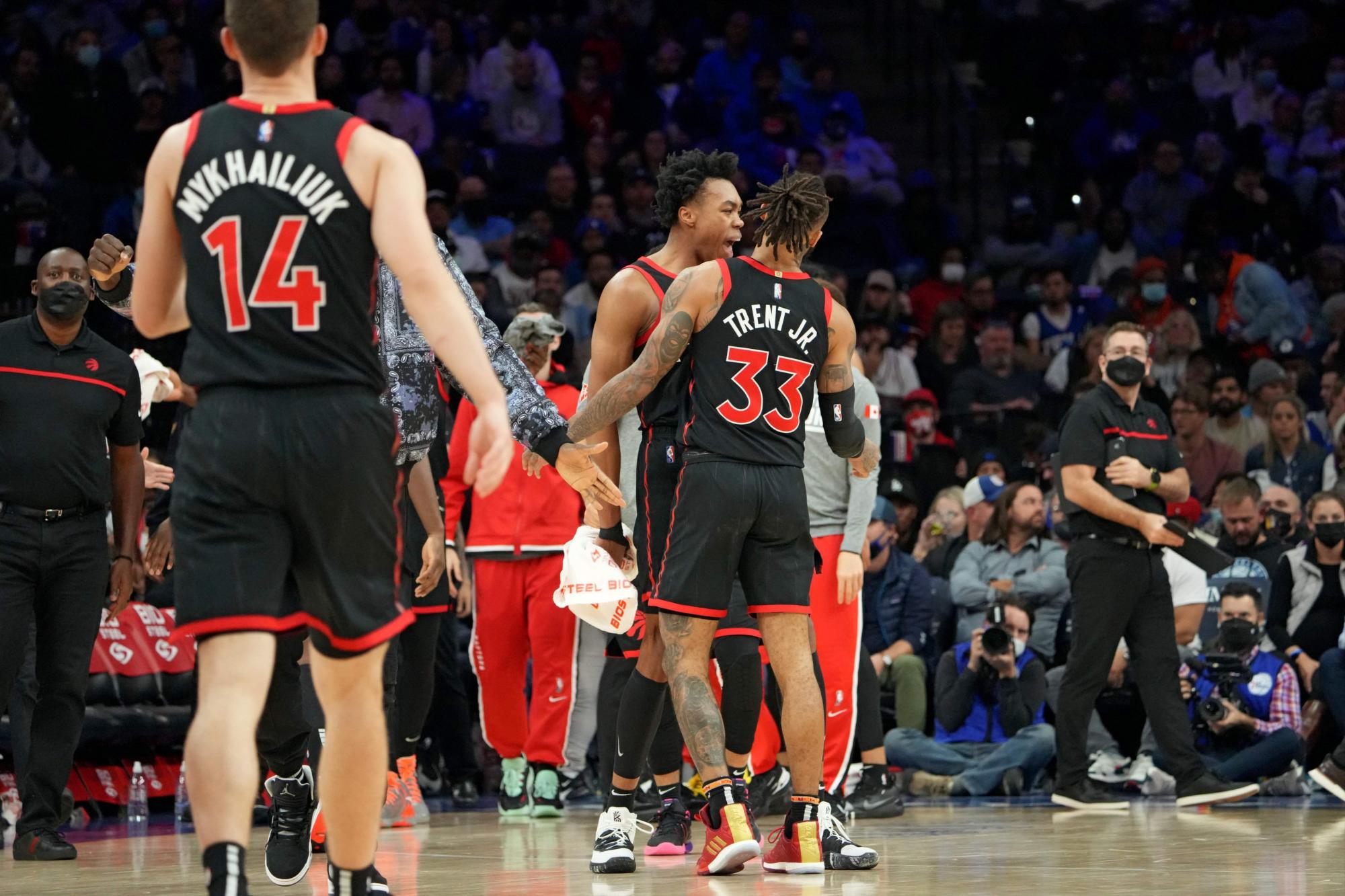 $!Los triples rescatan a Toronto Raptors en su visita a Philadelphia 76ers
