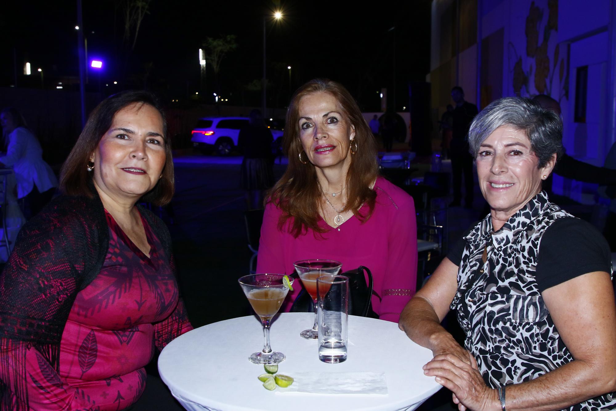 $!Ana Gastélum, Dinorah Sullivan y Maru Sánchez.