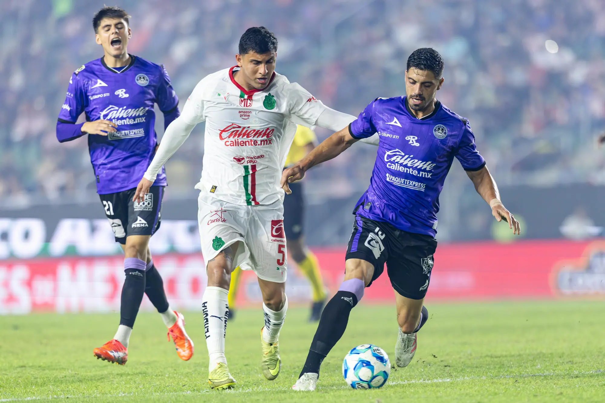 $!Sergio Bueno admite errores que costaron a Mazatlán la derrota ante Chivas