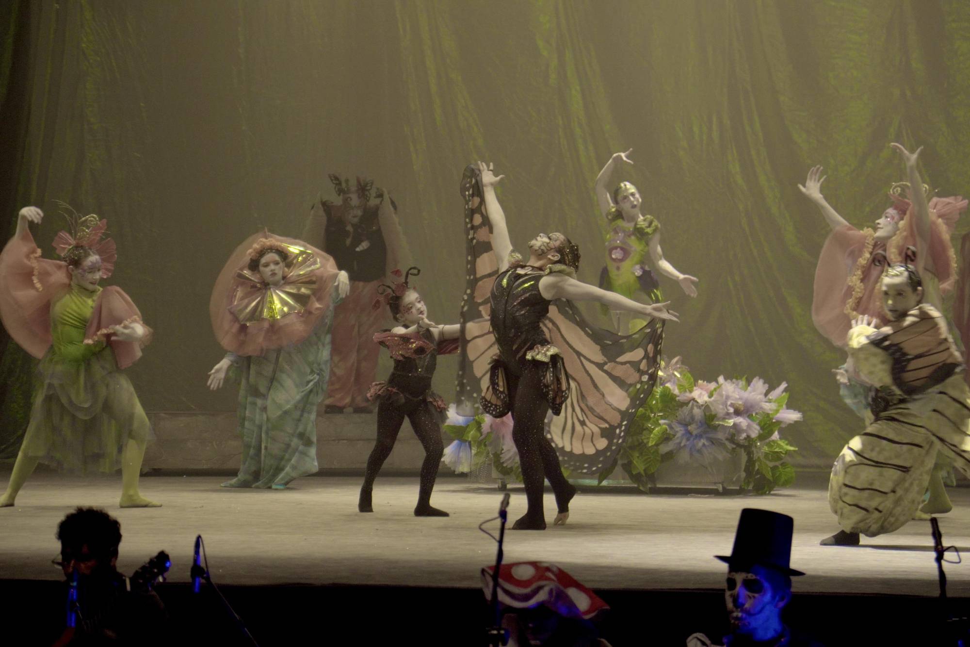 $!Más de 40 artistas participan en Monarca.