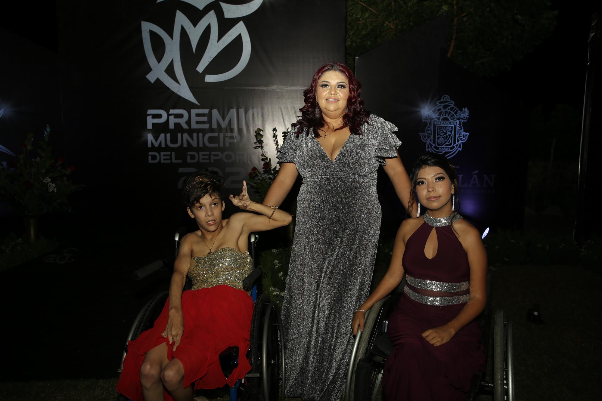$!Andréa Isabel Ramírez, Catalina Guzmán y Vidathzy Inclán.