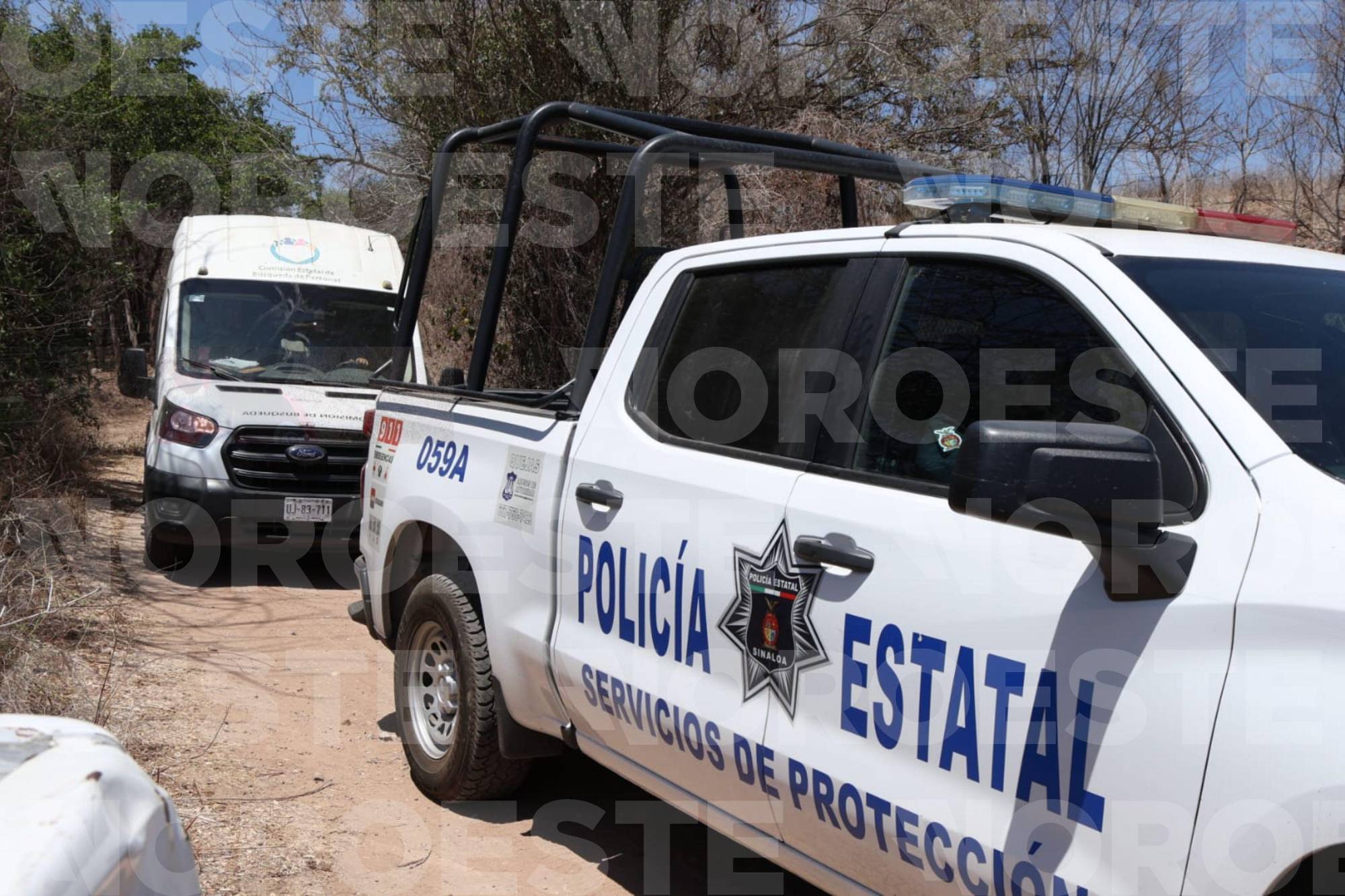 $!Buscadoras de Mazatlán encaran a funcionarias estatales para exigir apoyos y las ignoran