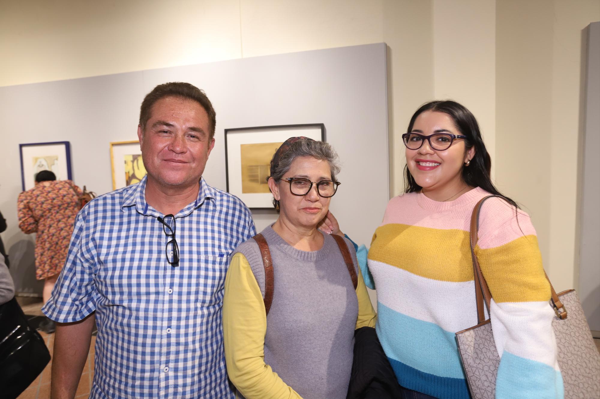 $!Rodolfo Acosta, Elisa Espinoza y Yolanda Loaiza.