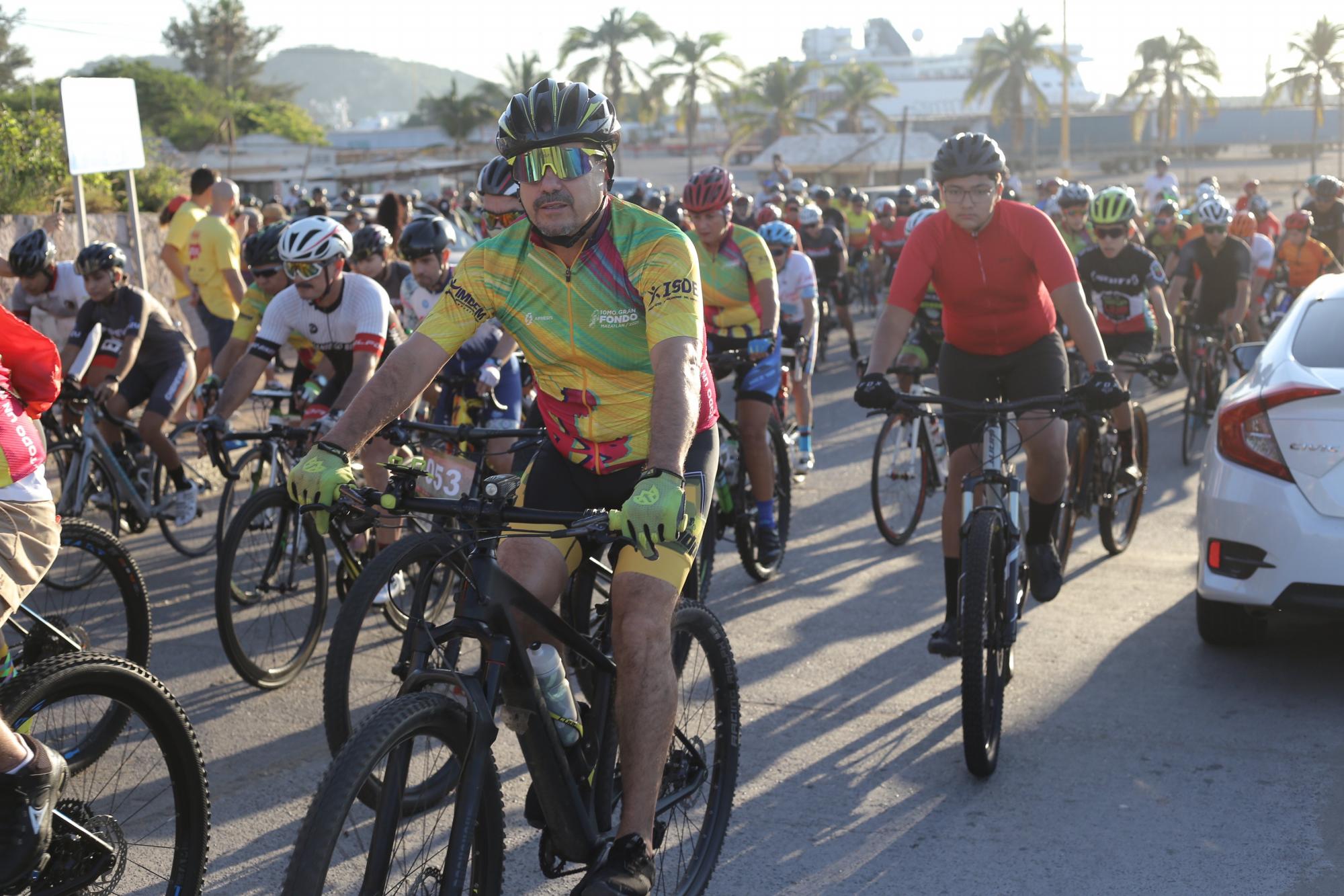 $!Rosarense Rodrigo Romero se proclama campeón del Gran Fondo de Ciclismo Mazatlán 2021
