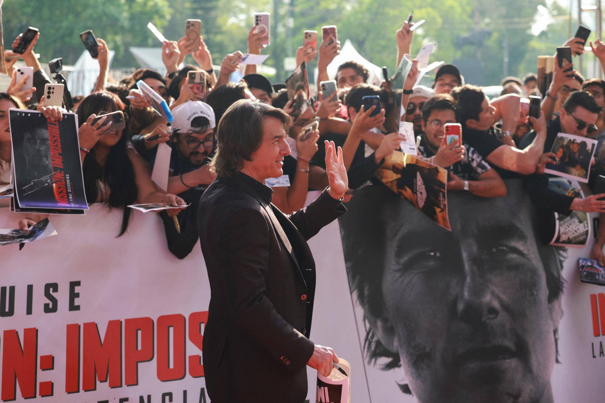 $!Llega Tom Cruise a México para promocionar la última entrega de ‘Misión Imposible’