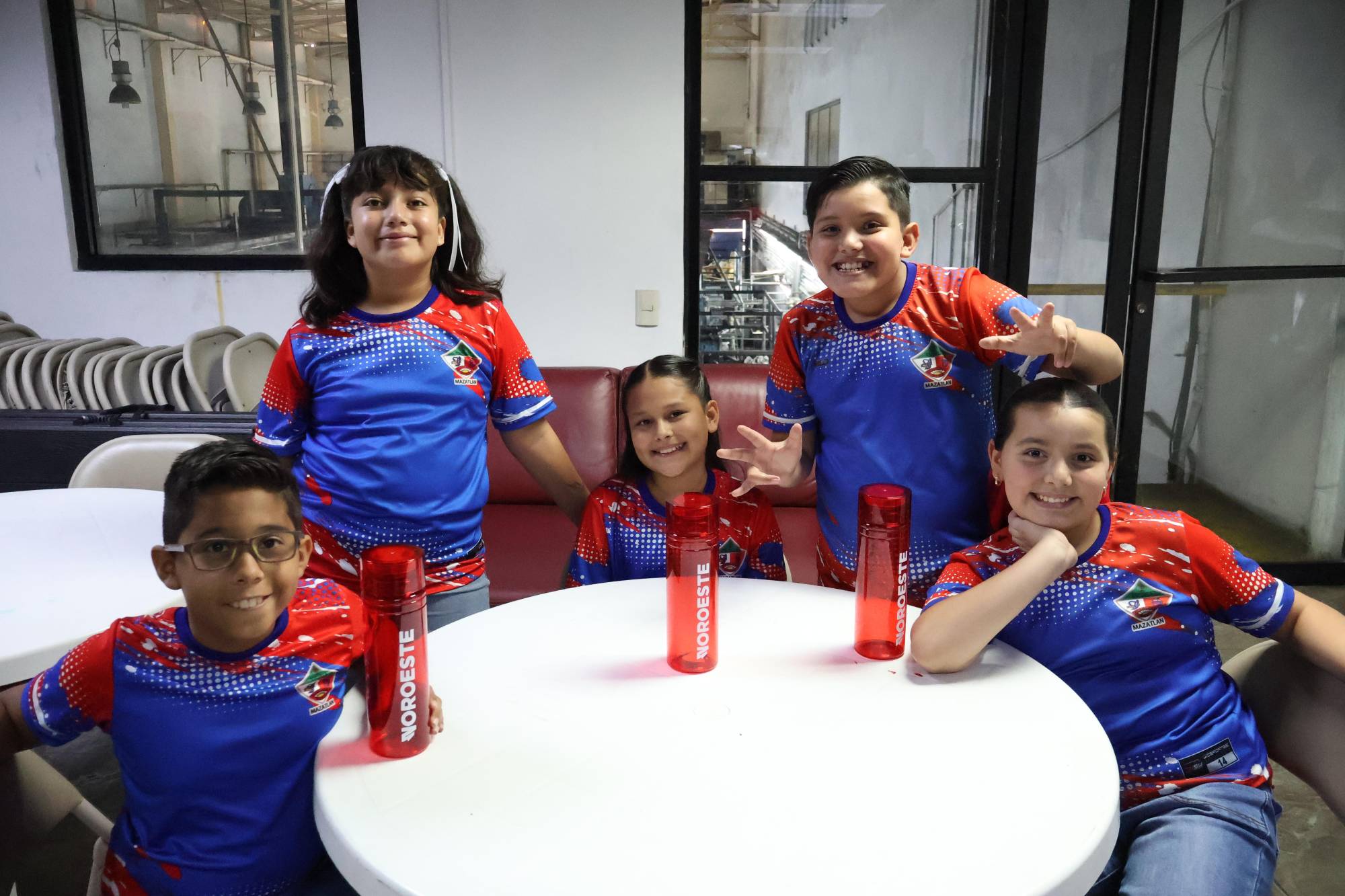 $!Moisés, Emma, Montserrat, José Daniel y Renata.