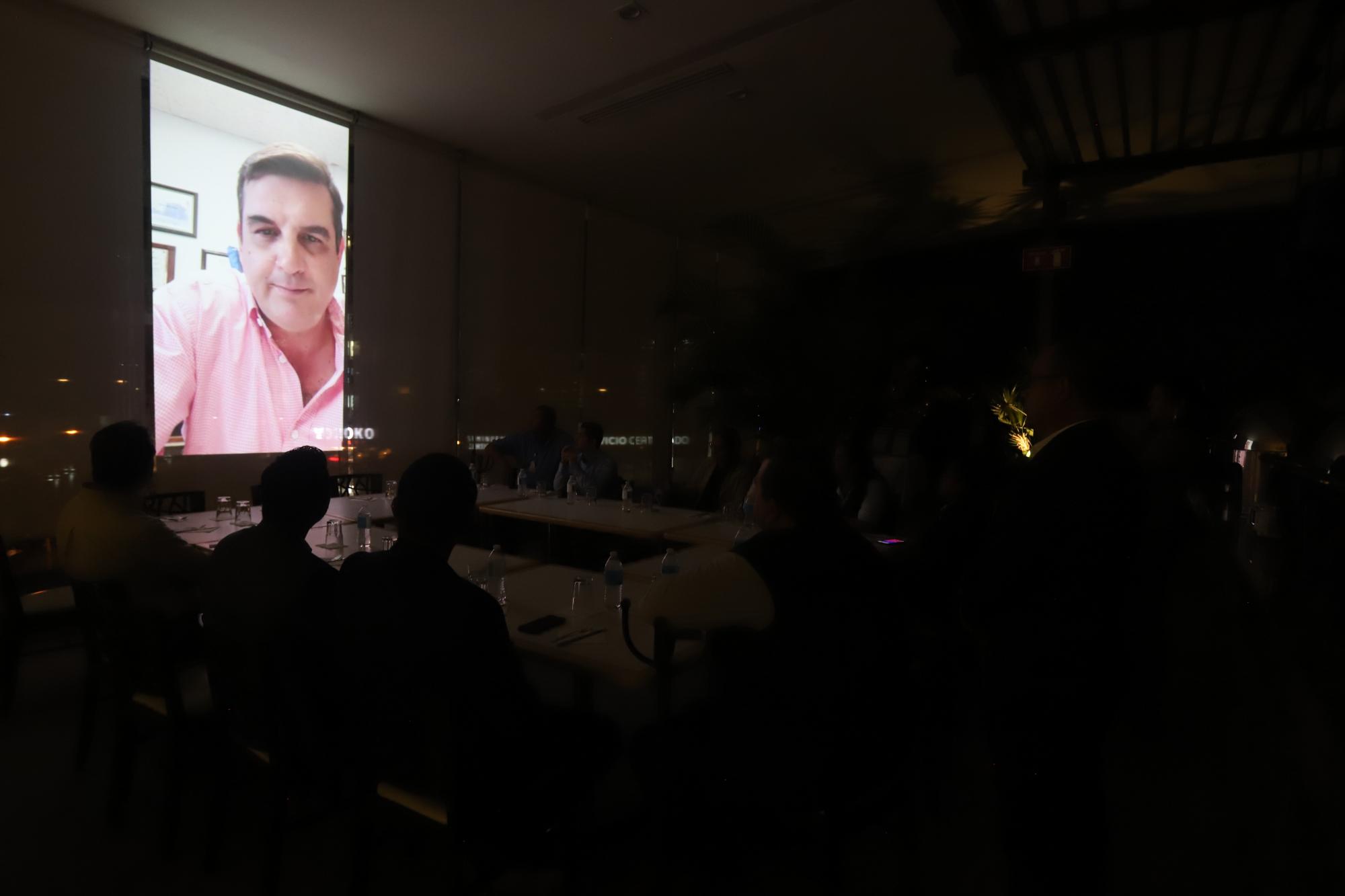 $!Alfredo Farrus, director general de Cimaco, expresó un mensaje de felicitaciones a los presentes a través de un video.