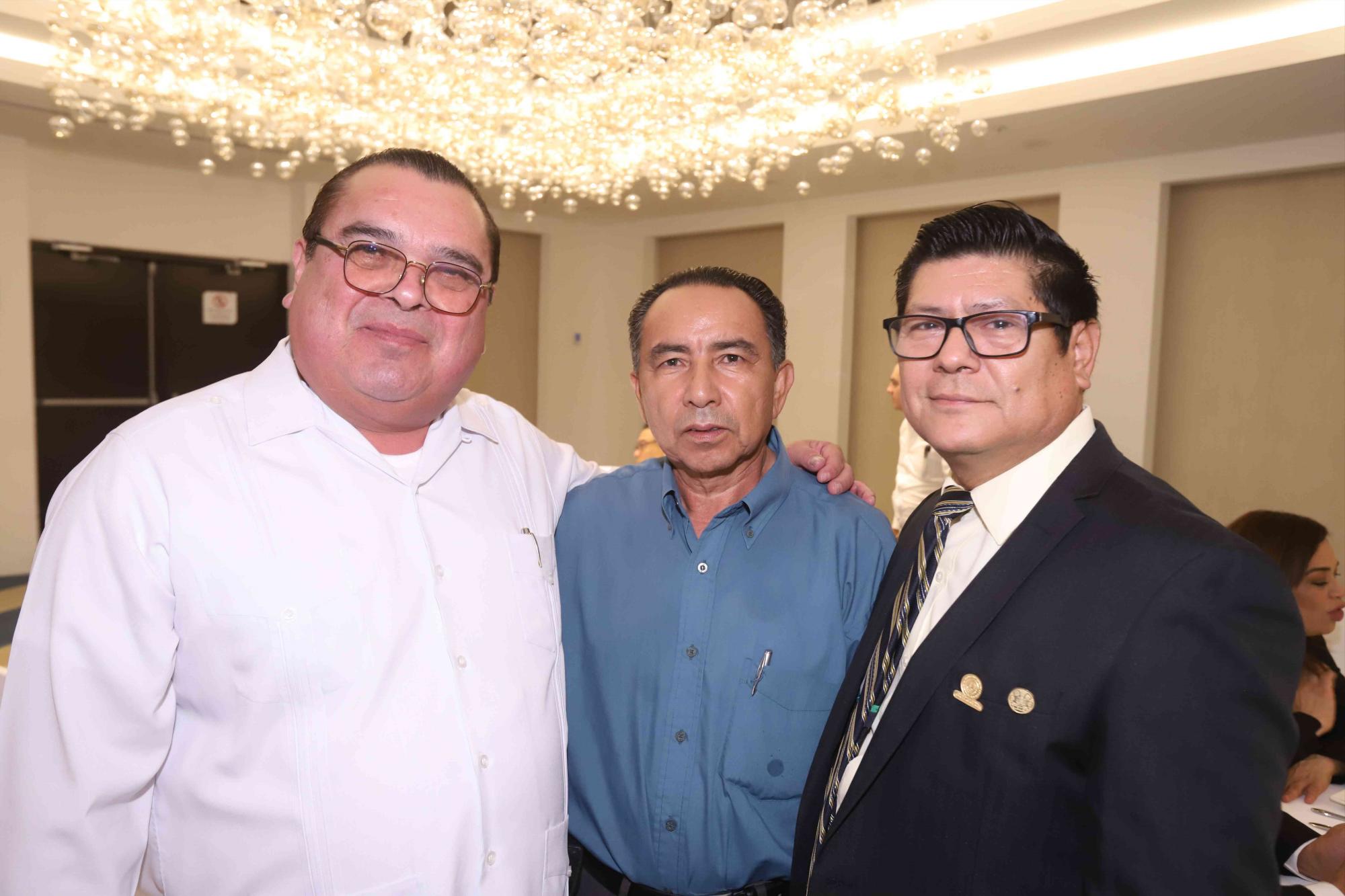 $!Martín Juárez, Sergio Santos y Armando Partida.