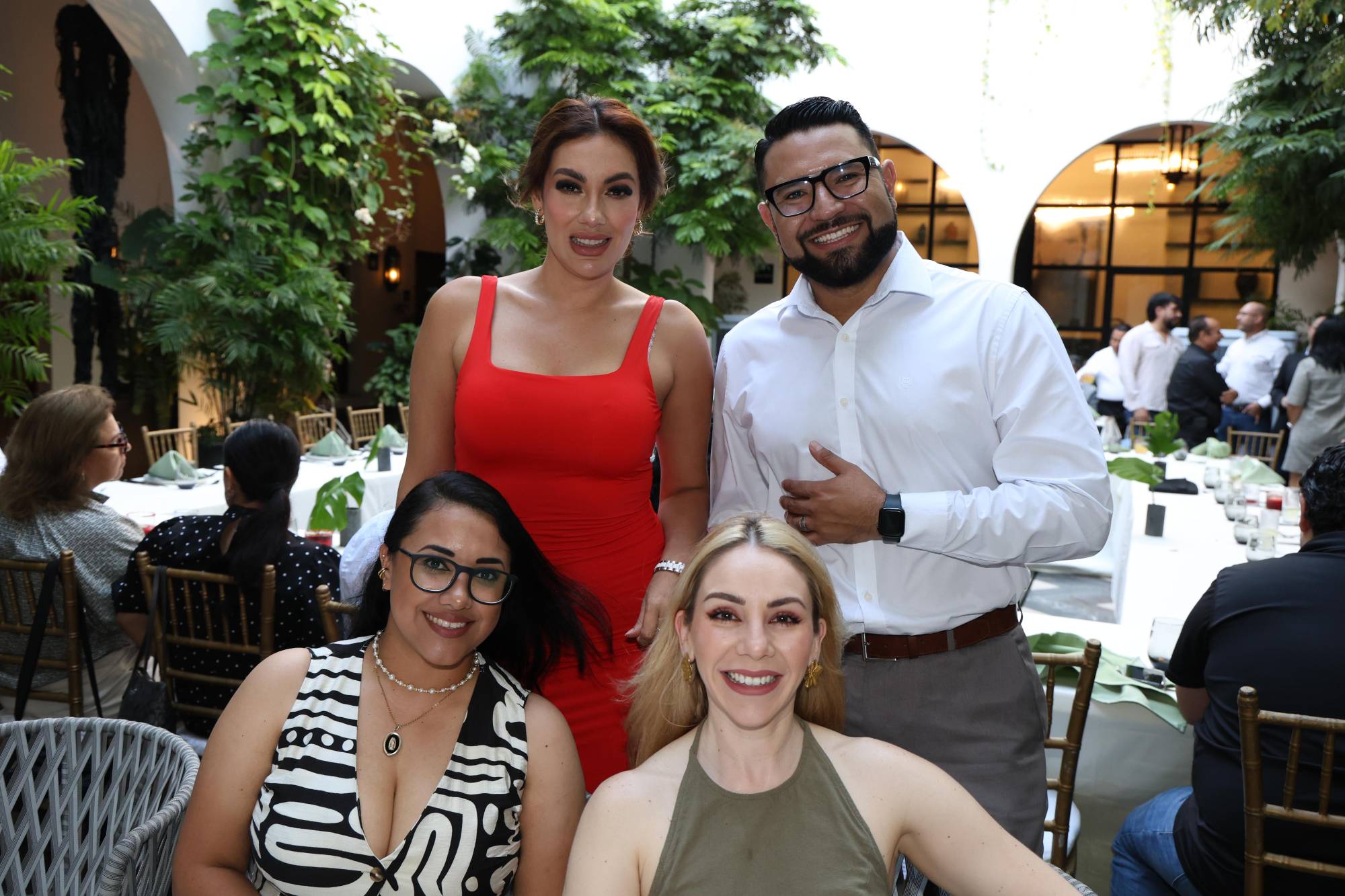$!Elizabeth Bañuelos, Jonathan Herrera, Claudia Quiroz y Samantha Jiménez.