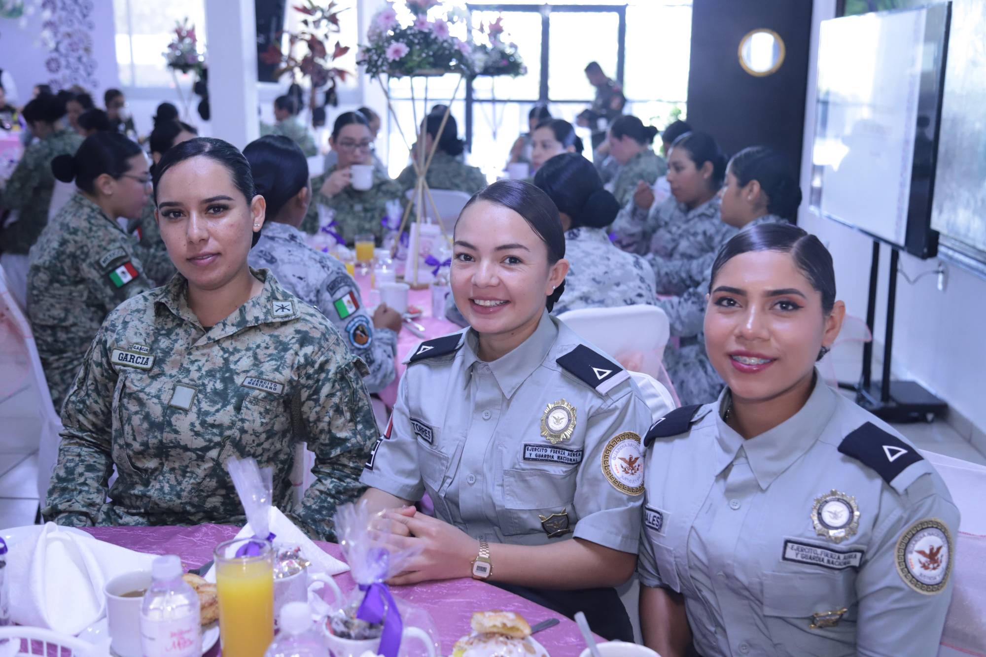 $!Mónica Hernández, Patricia Torres y Lluvisela Barrales.