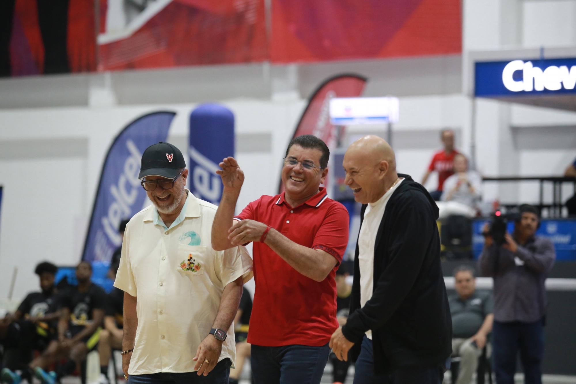 $!José Antonio Toledo Ortiz, el Alcalde Édgar González y Juan José Pacho.