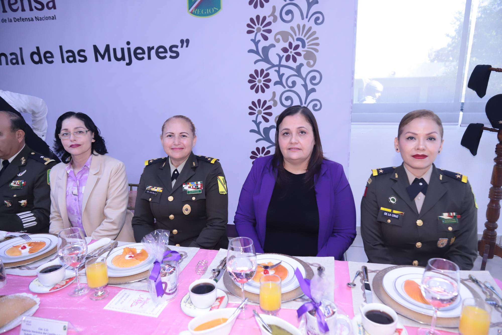 $!María Guadalupe Ortiz, Verónica del Castillo, Karla Patricia Favela y Esther de la Cruz.