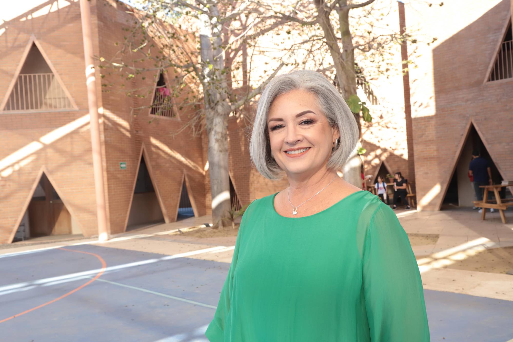 $!Paulina Carrillo Collard, directora general de Colegio Montessori Mazatlán, disfrutará al máximo su homenaje.
