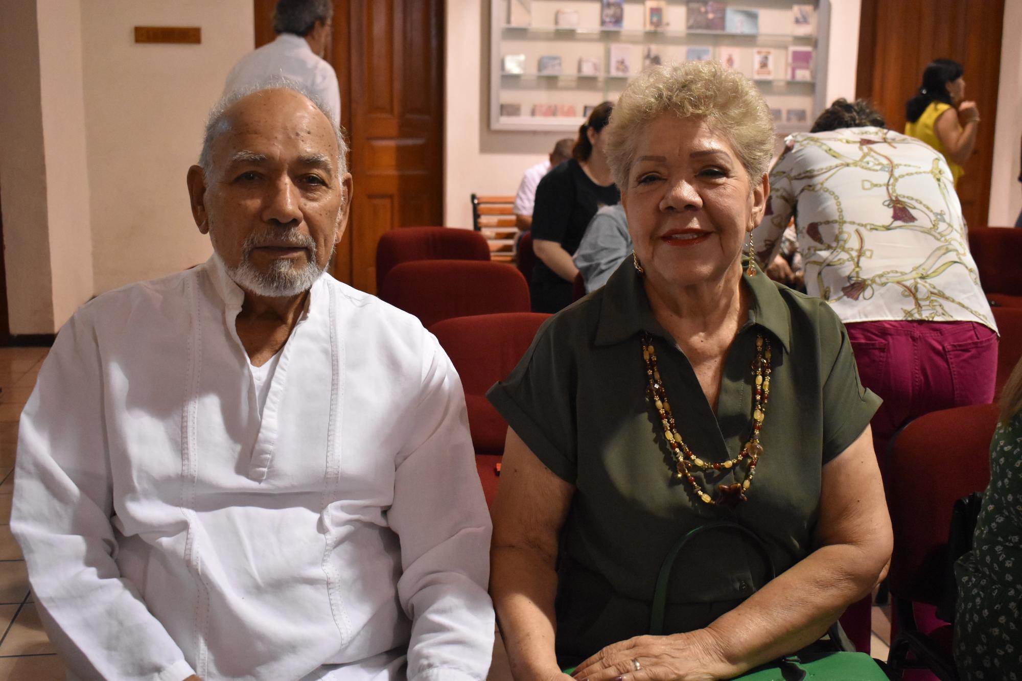 $!José Luis Valdez Romero y Amalia Pereznúñez Guerra.