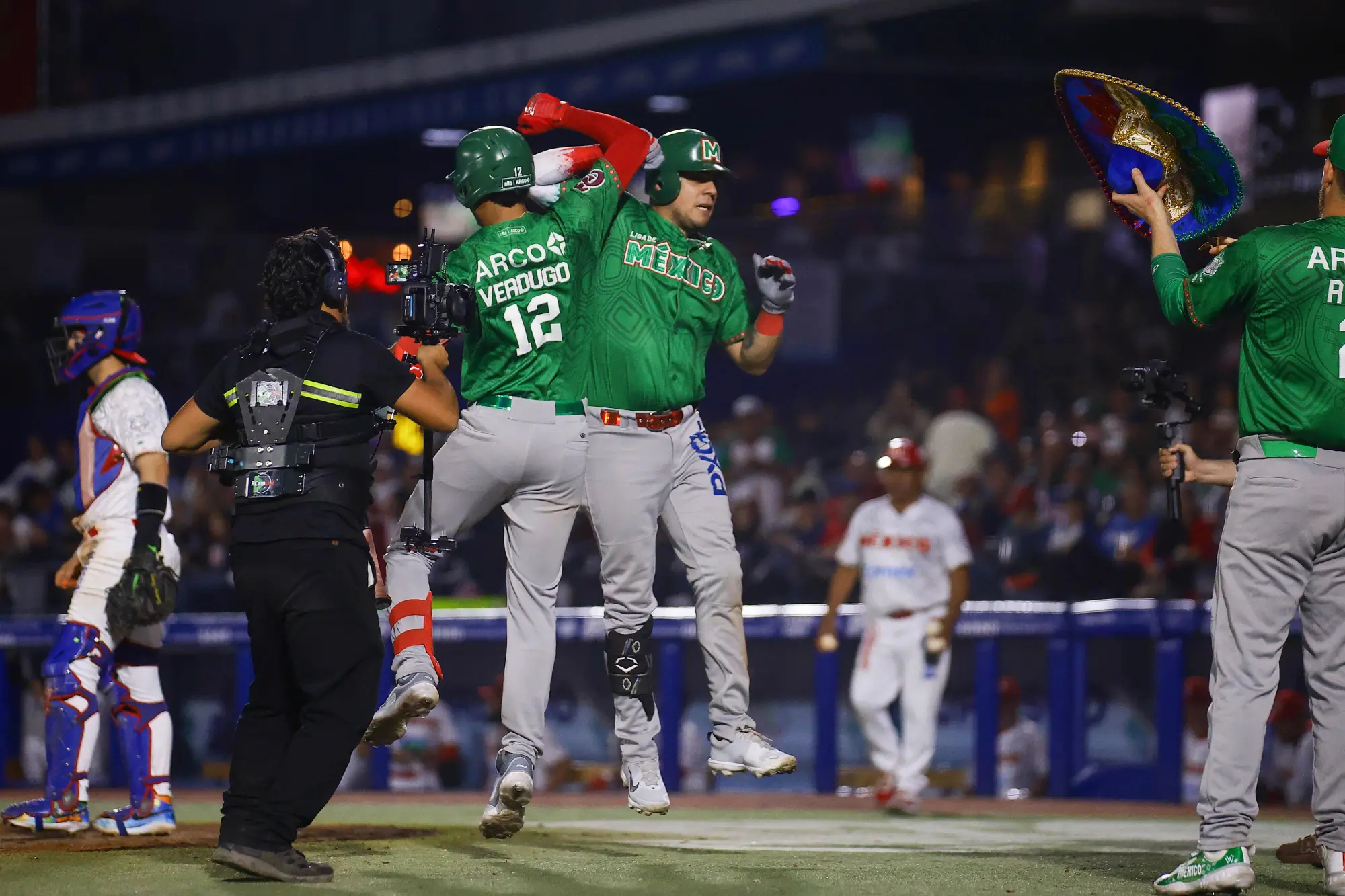 $!Tomateros rozan la hazaña, pero Charros son campeones de la Serie del Caribe 2026