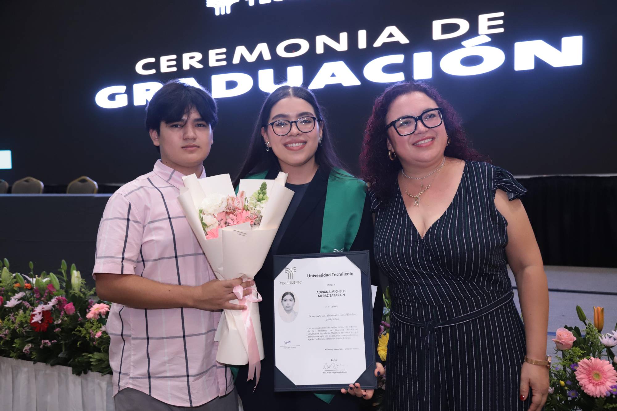 $!Miguel y Adriana Michelle Meraz y Adriana Zataráin.