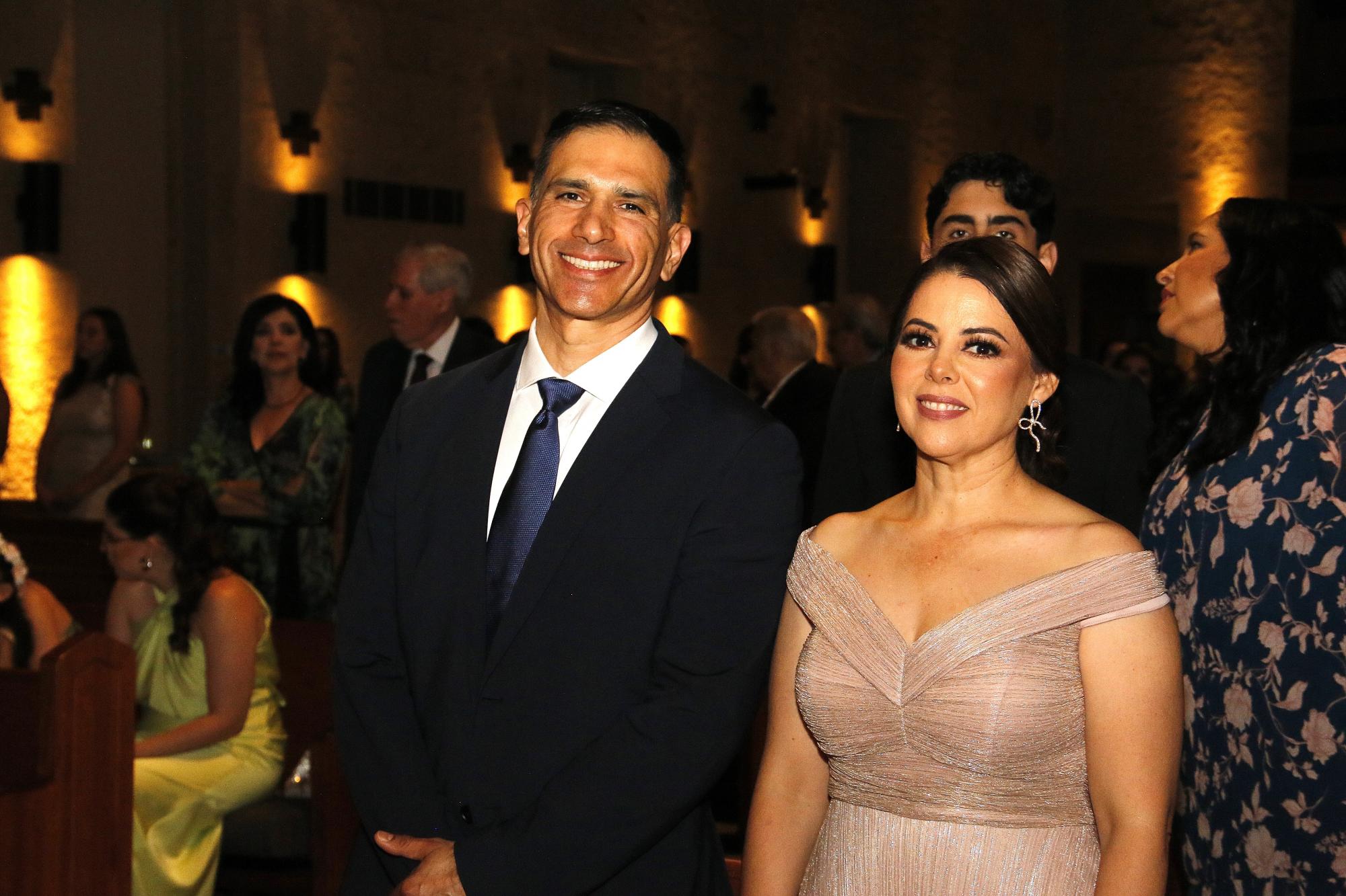 $!Juan de Dios Ramírez Gil Leyva y Karla Morineau de Gil Leyva.