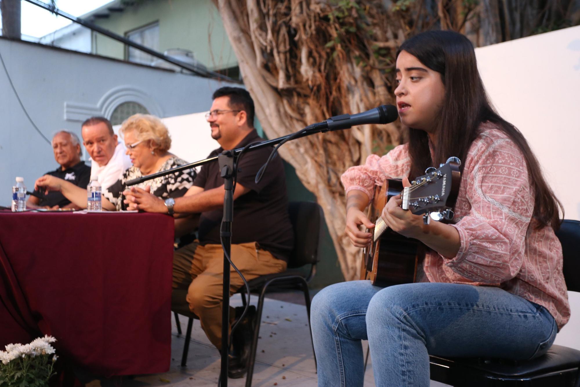 $!Miguel Ángel Ramírez Jardines, Mario Medina, Julieta Montero, Juan José Rodríguez y Alma Medina.