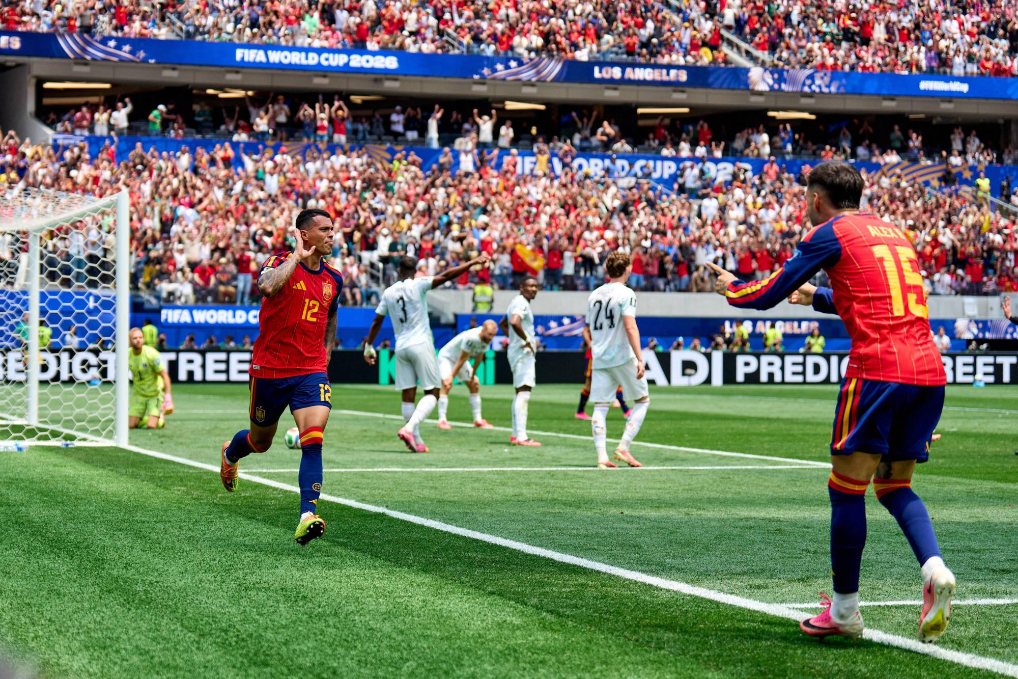 $!España golea a Austria con doblete de Mikel Oyarzabal y avanza a octavos del Mundial 2026