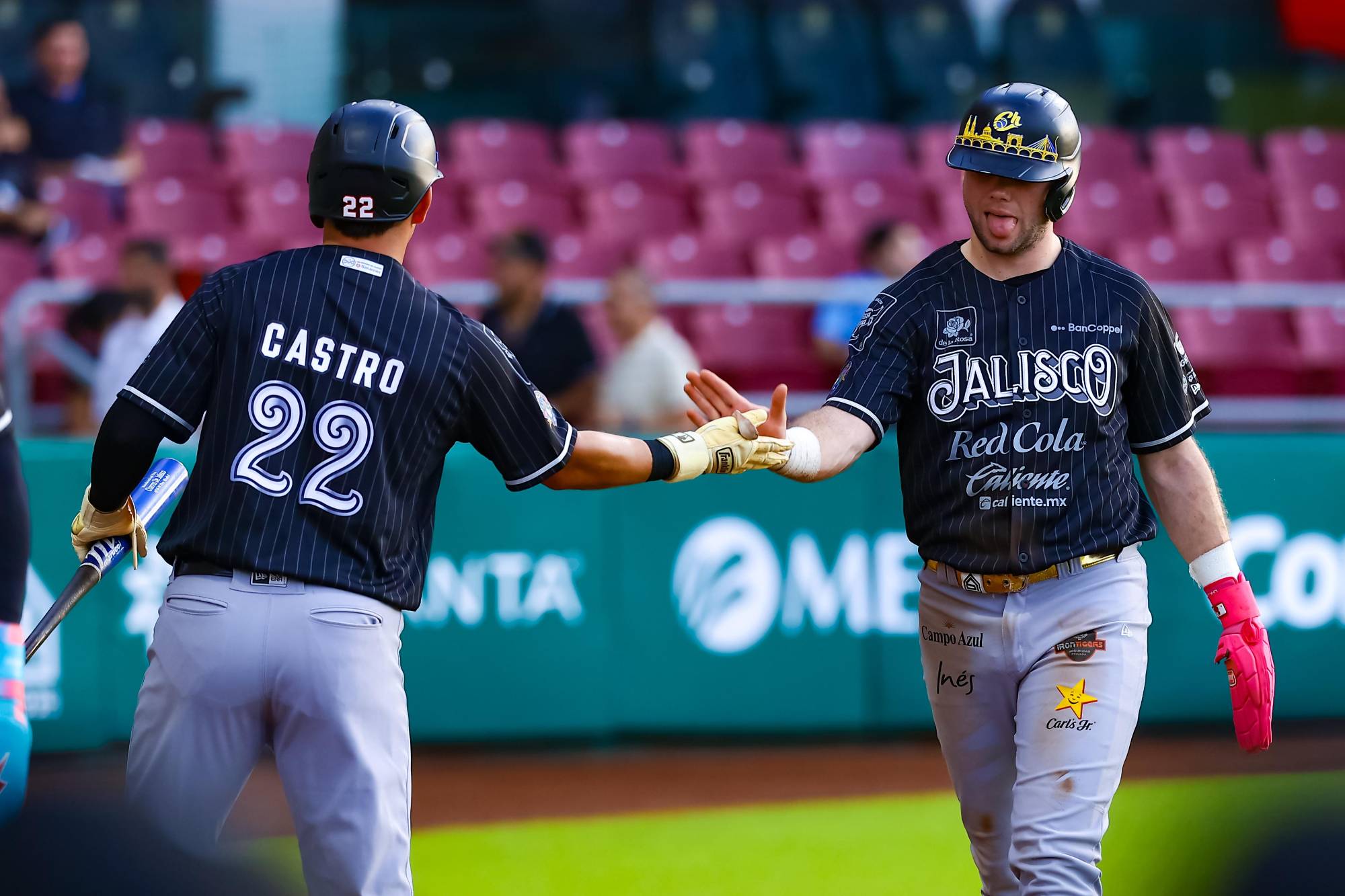 $!¡Triunfo y serie para el campeón! Charros domina en Nayarit en un choque de volteretas