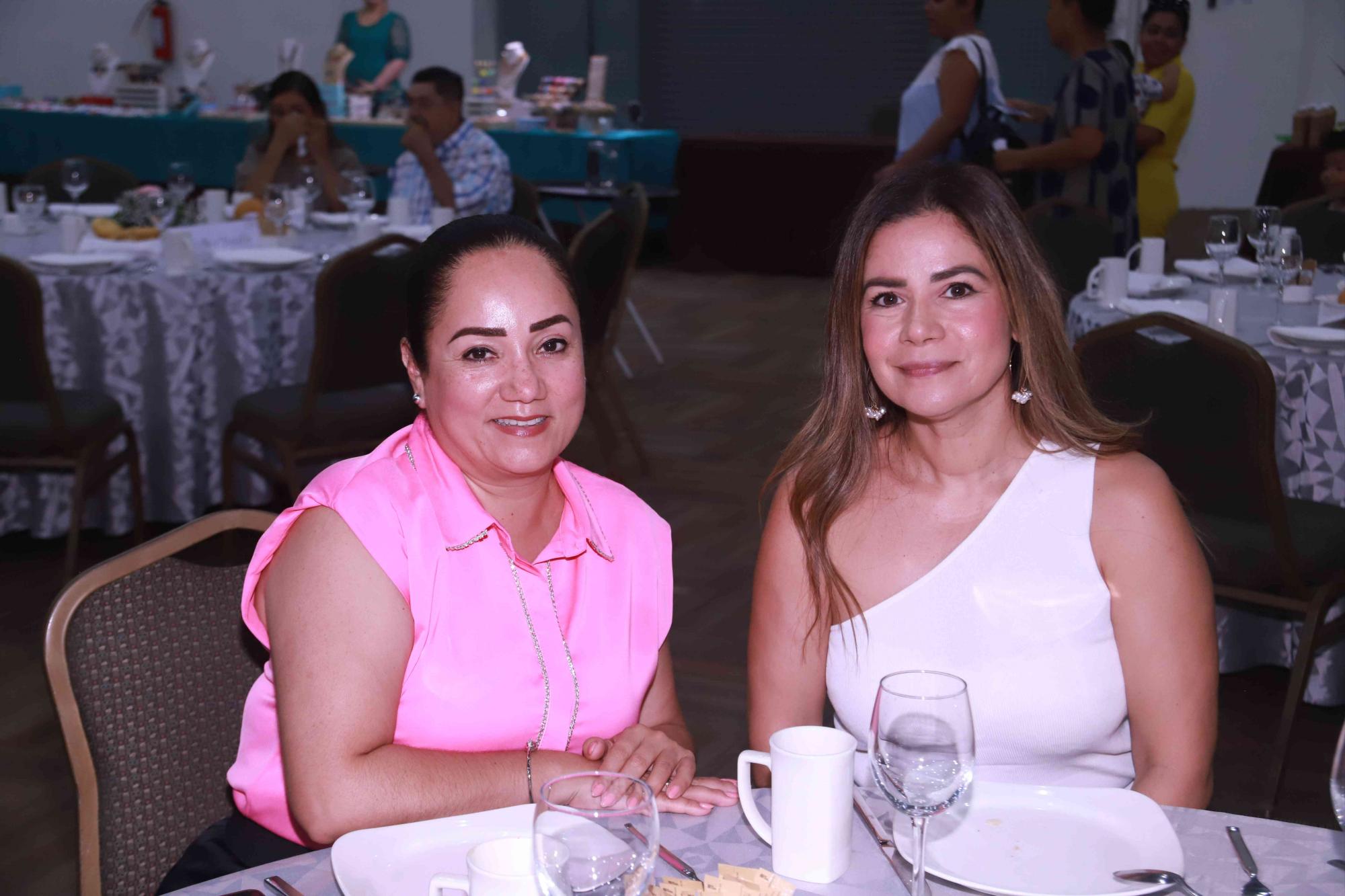 $!Mara Bonilla y Claudia Ibarra.