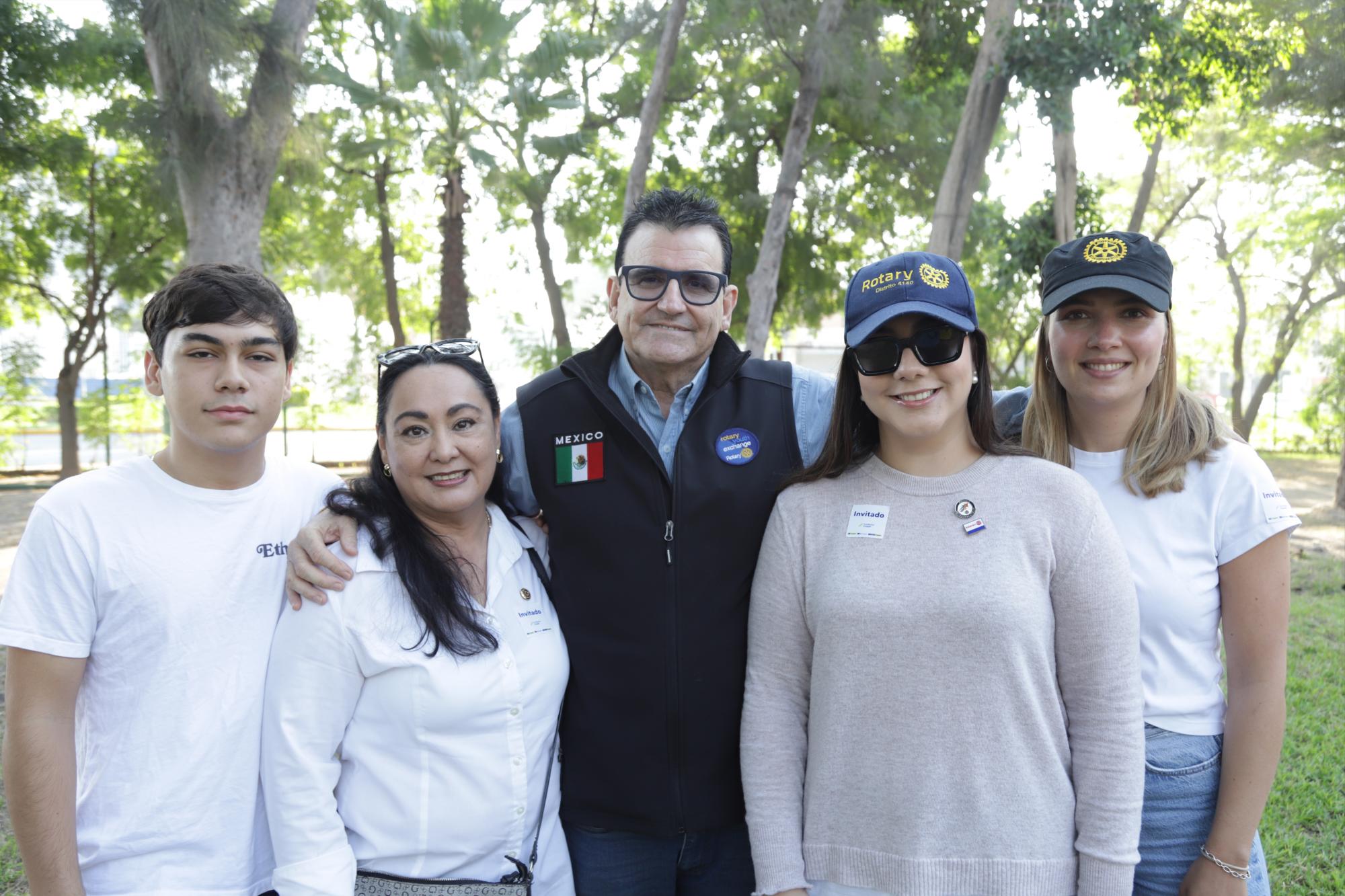 $!Rodolfo Kelly, Adela Mellado, Martín Sánchez Reynoso, Grace Kelly y Sunna Hoenicke.