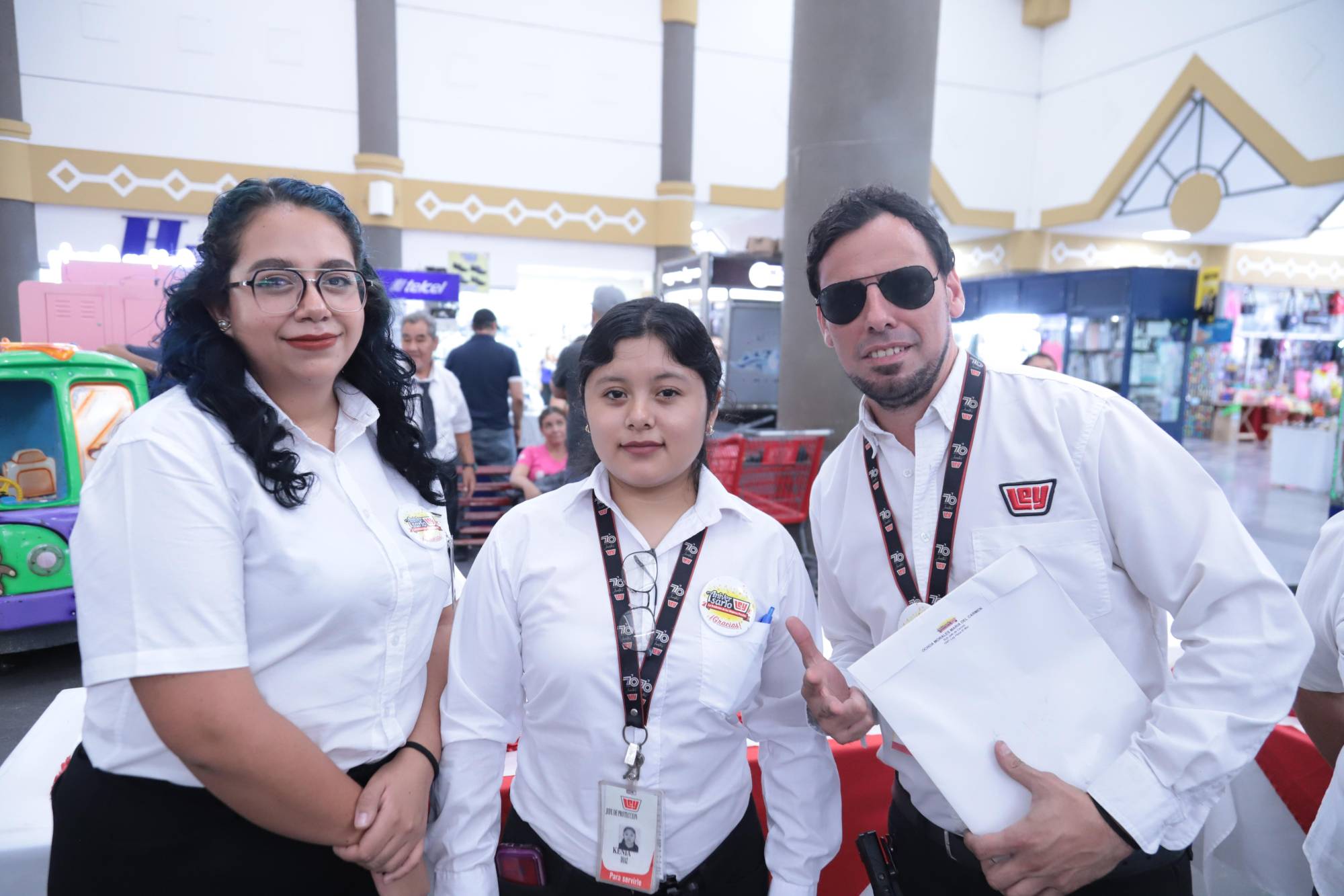 $!Tania Martínez, Kenia Díaz y Jesús Torres.