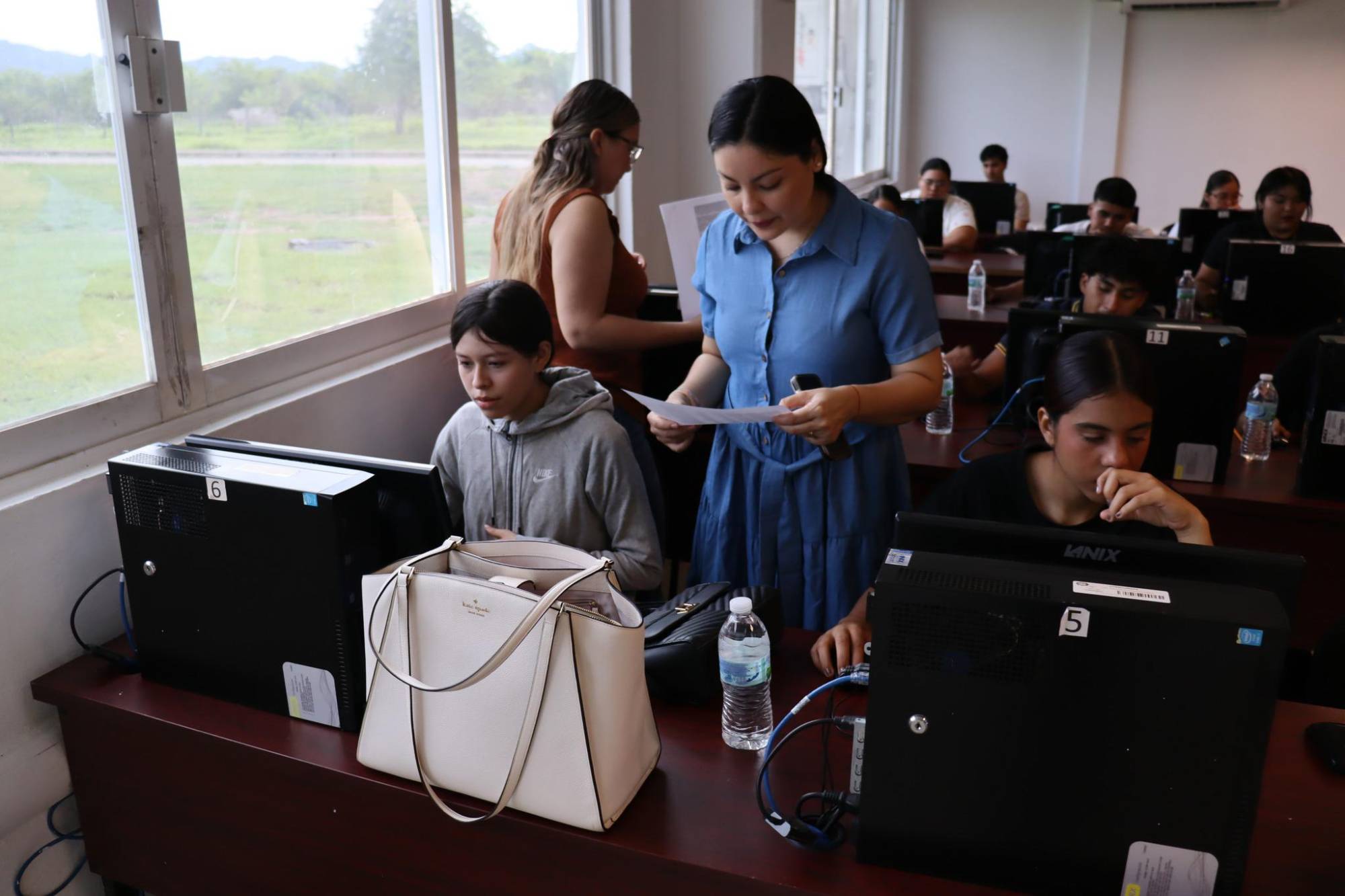$!Aplica UTEsc segundo examen de ingreso a 110 nuevos aspirantes.