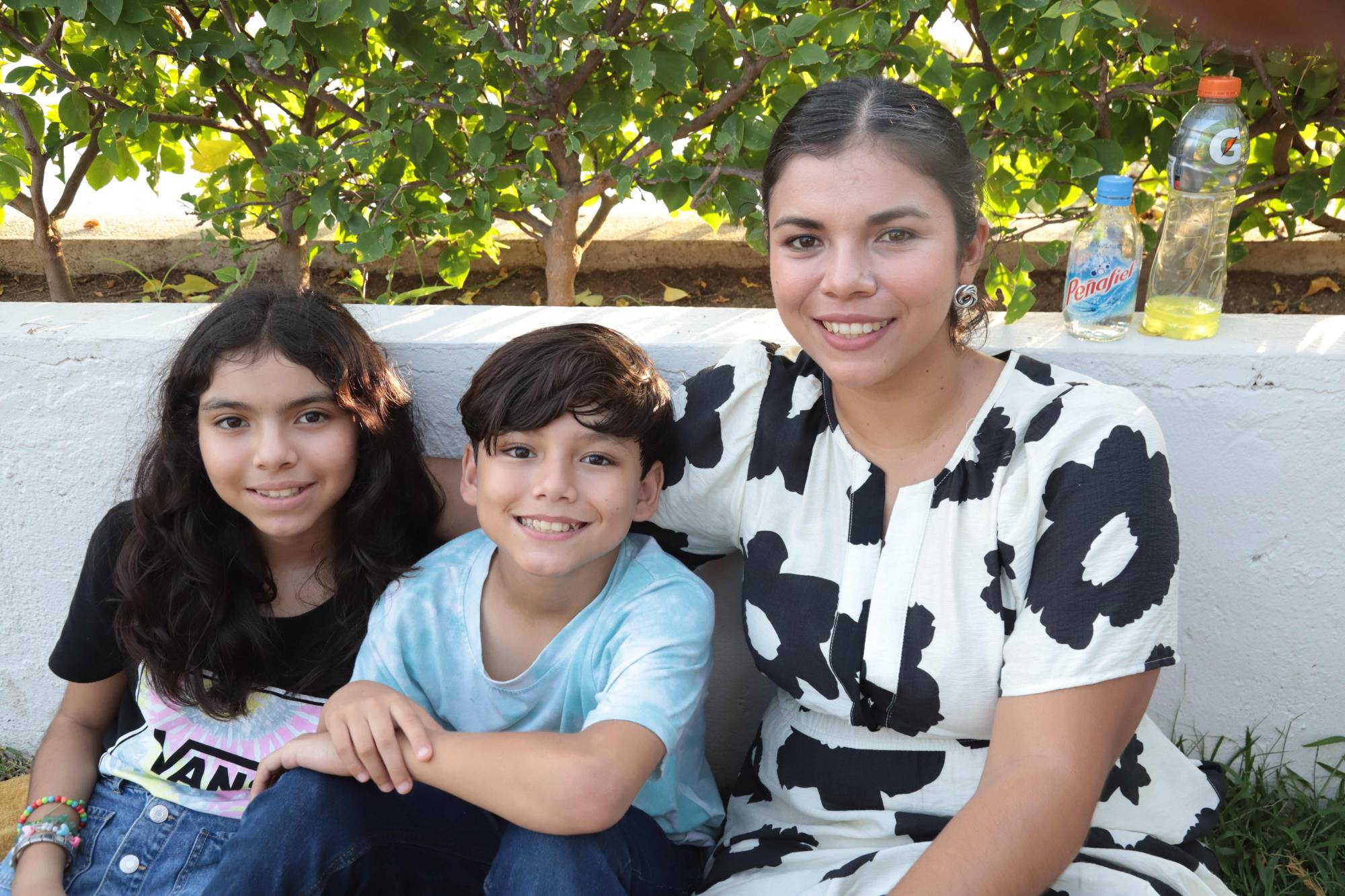 $!Valentina del Valle, Íker Santiago Sandoval y Kala Sandoval.