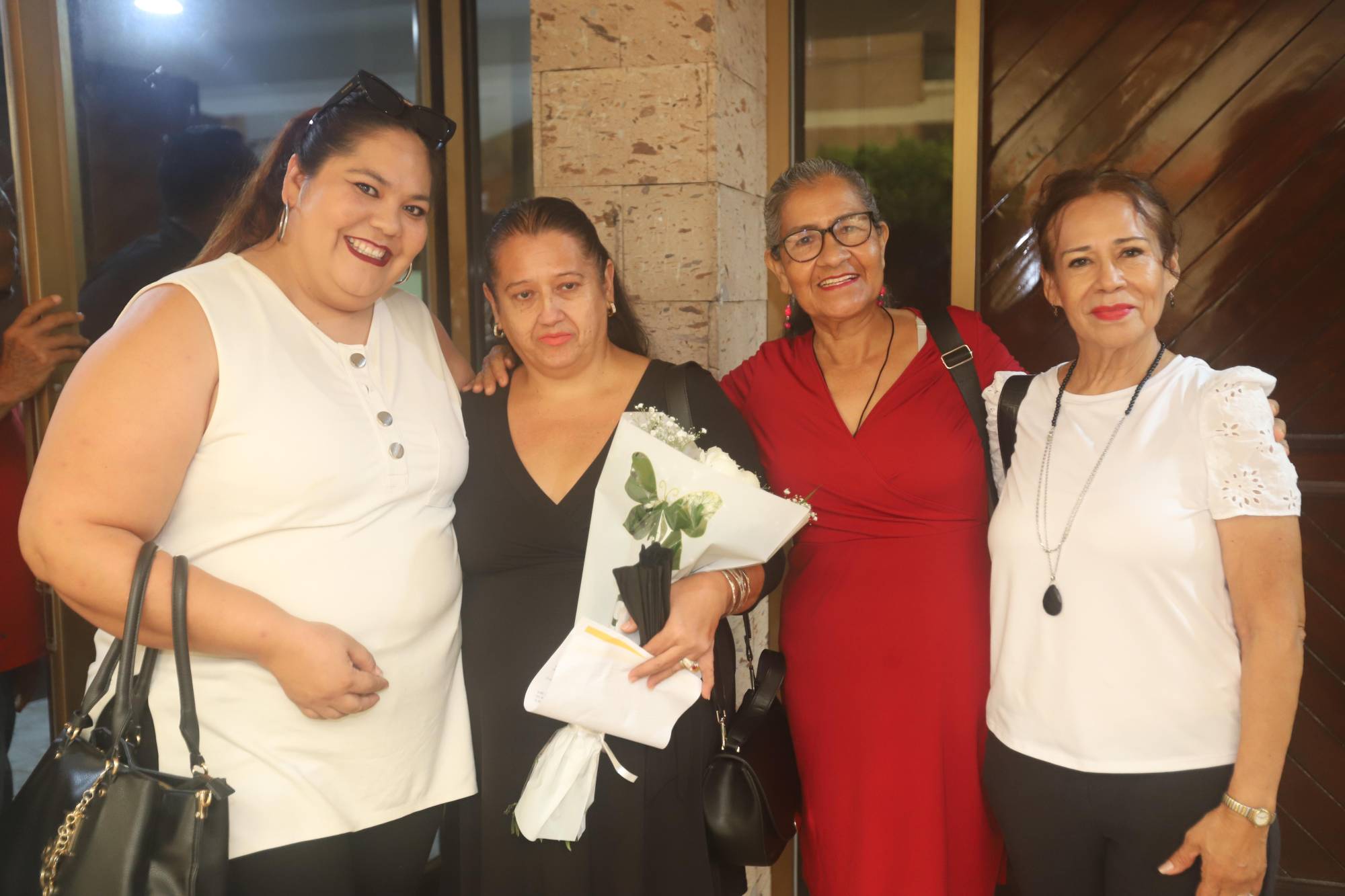 $!Cinthia Véliz, Lizeth Ibarra, Reyna Villa y Alicia Castañeda.