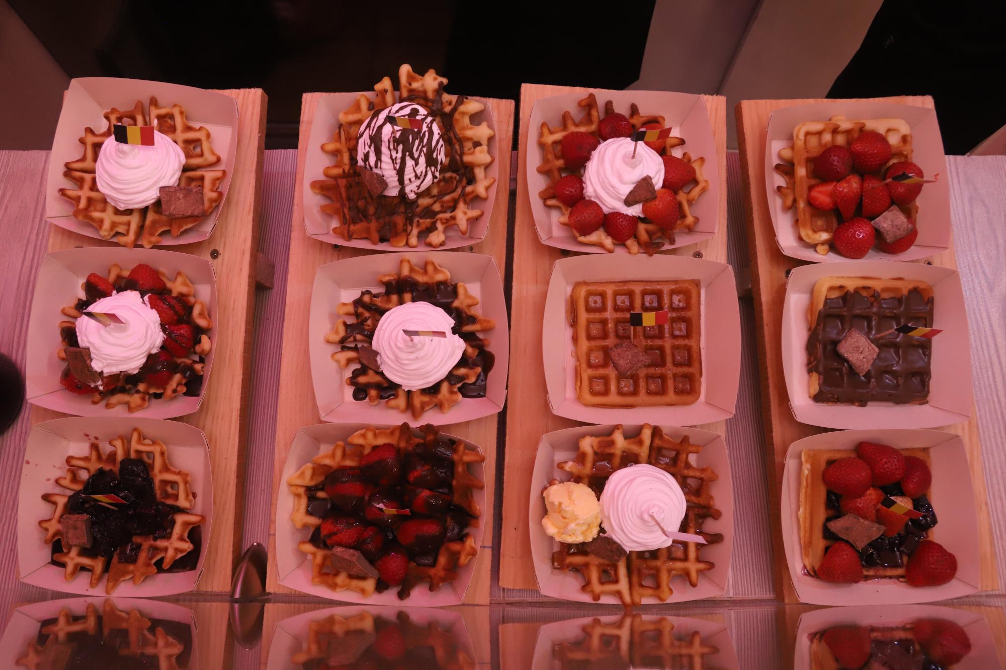$!En el lugar los comensales encontrarán waffles con miel, chocolate belga, mermeladas, acompañados de frutas o helado.