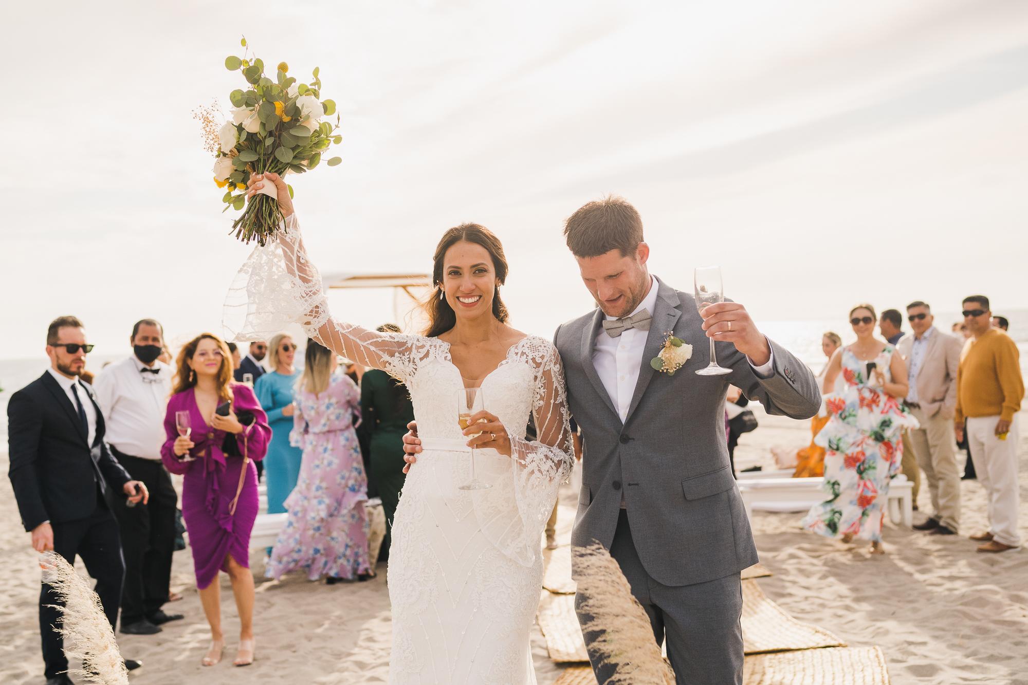 $!Cristimar Osuna Rose y Tim Eckelt celebran su matrimonio.