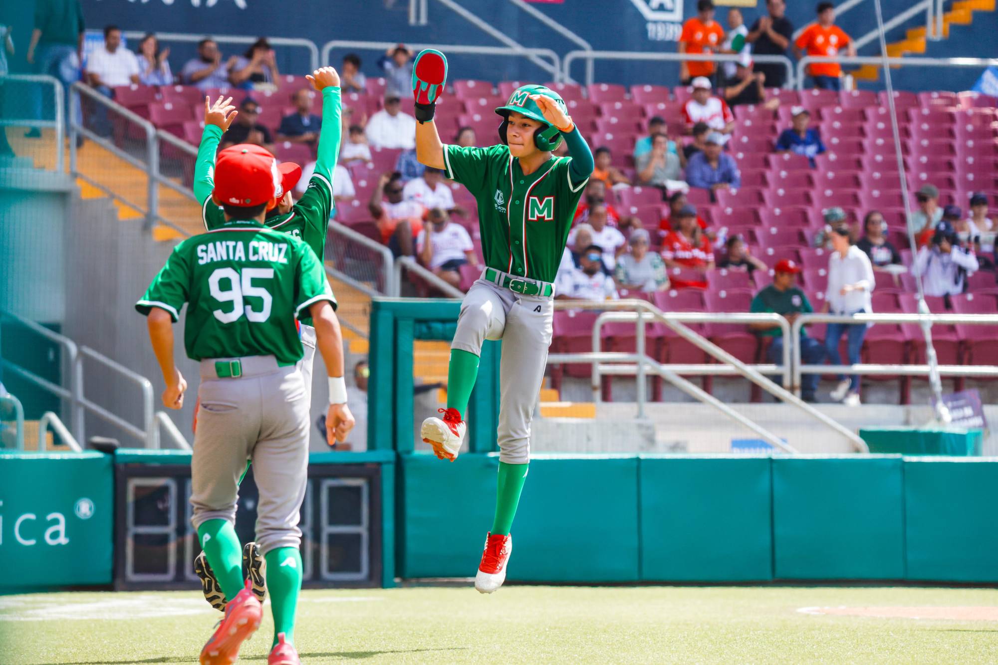 $!Jaguares de Nayarit hace historia y va contra Dominicana por el título de la Serie del Caribe Kids