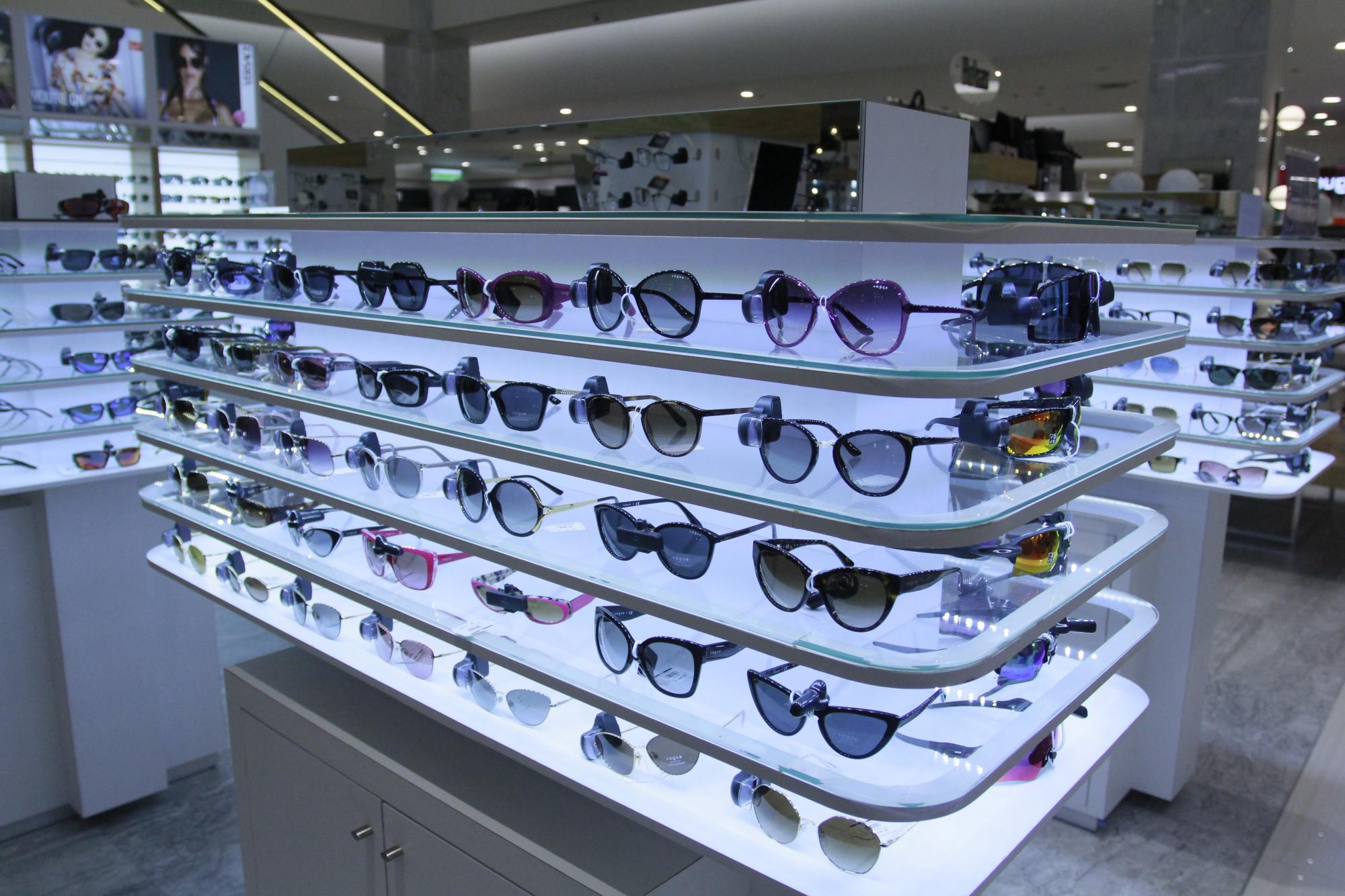 $!Con una inversión de 260 millones de pesos abre la tienda departamental Cimaco en Culiacán