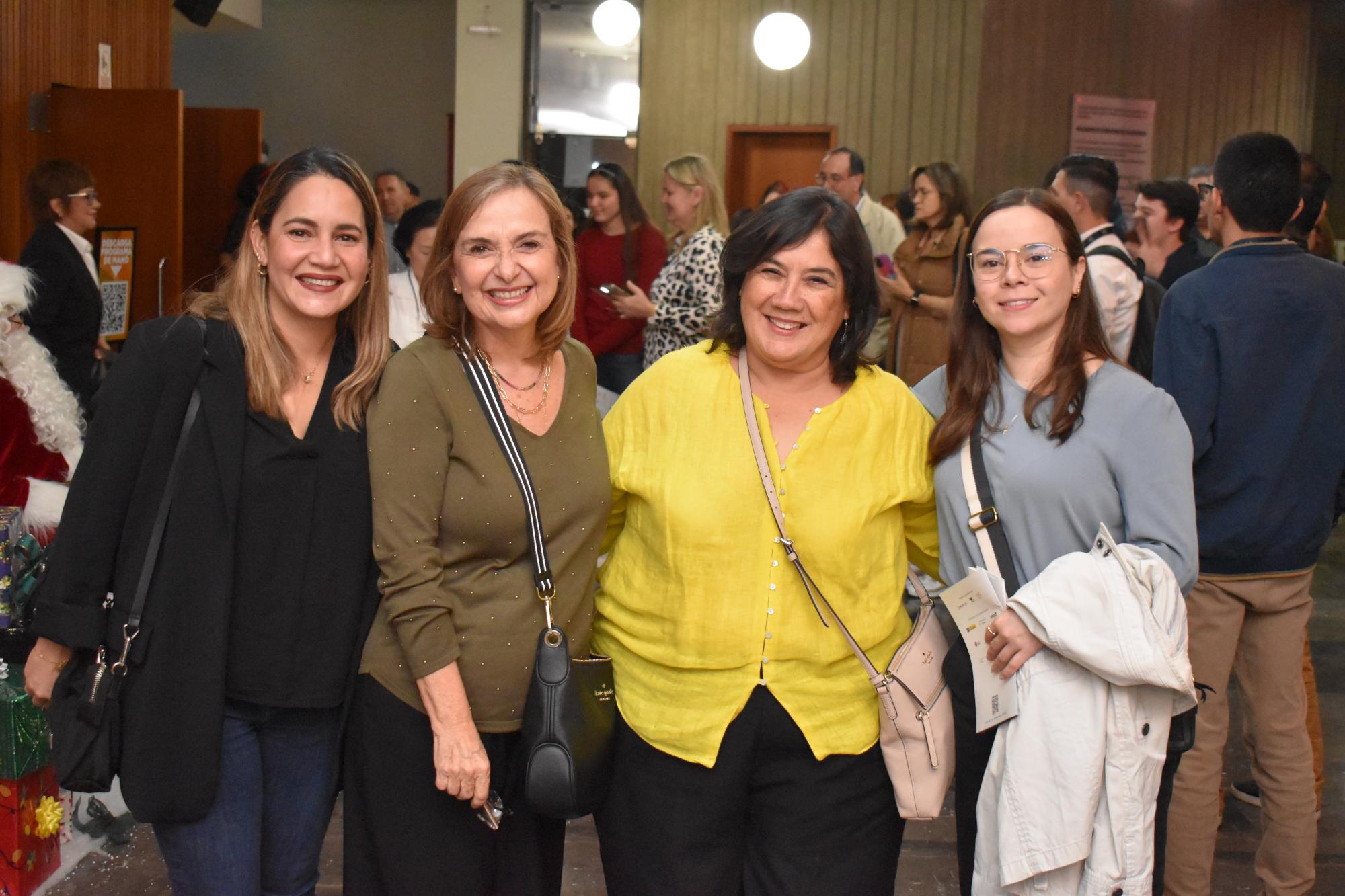 $!Anabel Amarante, Teresa Blanco, Marcia Lasseter y Paulina Blanco.