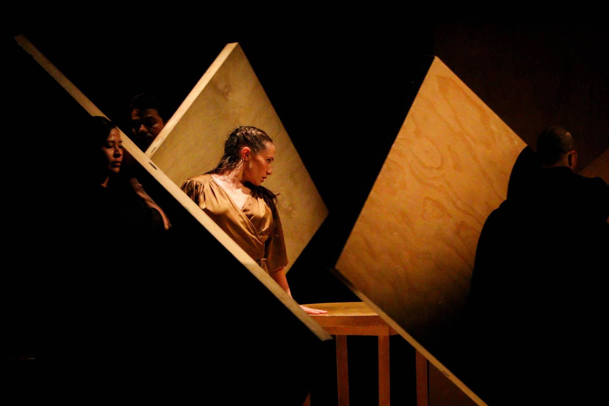 $!Sus movimientos construyeron una narrativa que transitó entre lo íntimo y lo colectivo.