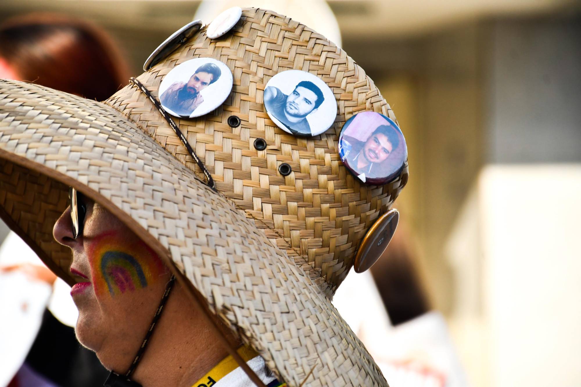 $!Lanzan llamado a la paz y a la inclusión en Marcha de la Diversidad Sexual en Culiacán