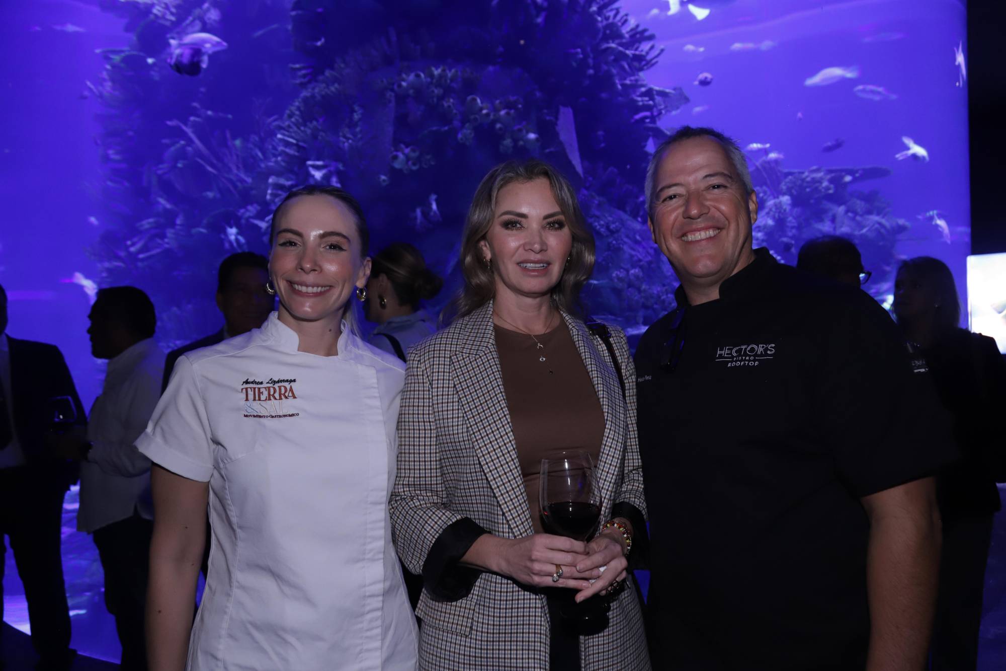 $!Andrea Lizárraga, Celia Jáuregui y Héctor Peniche.