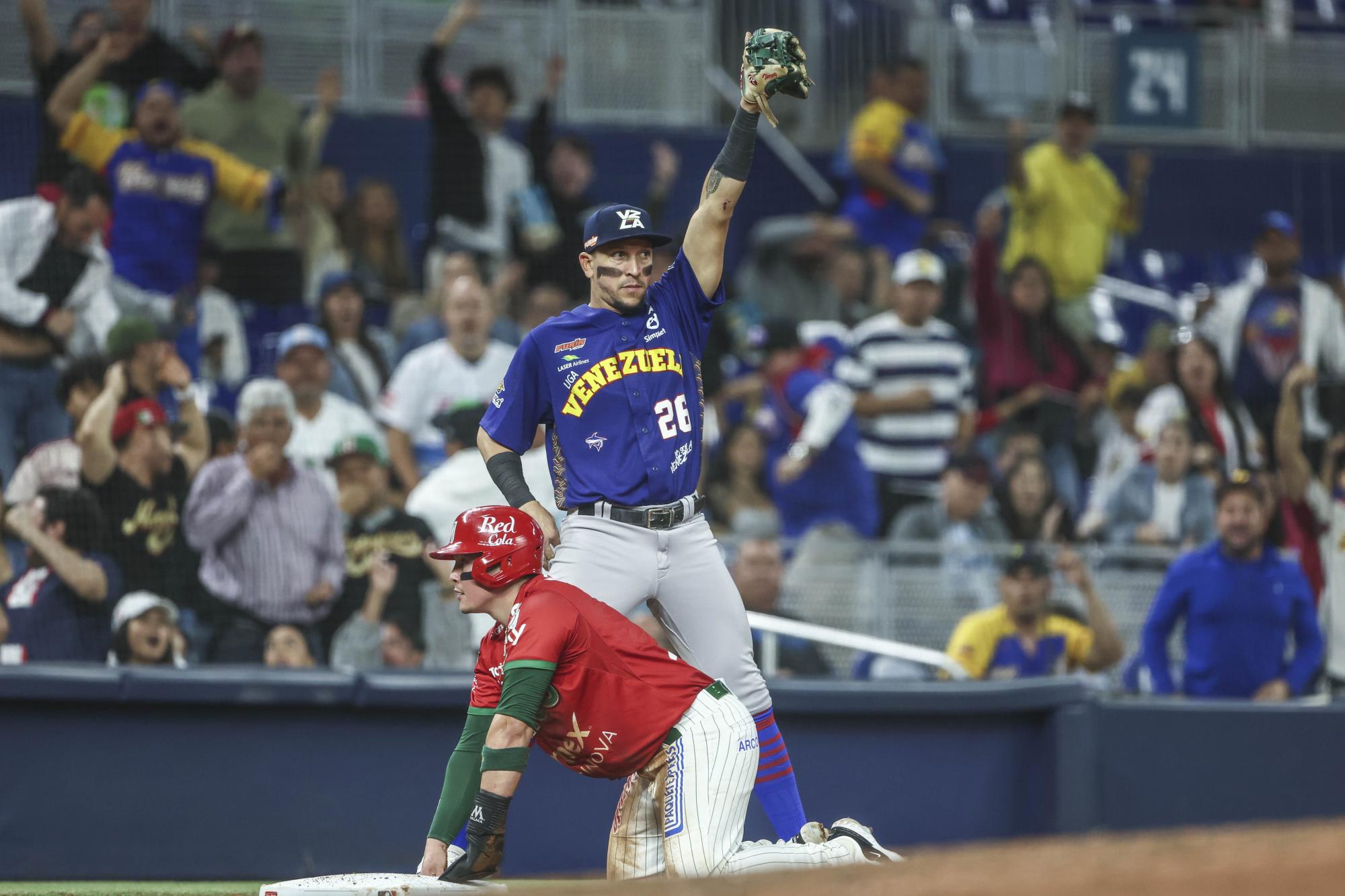 $!Venezuela elimina a México y se enfila a semifinales de la Serie del Caribe Miami 2024